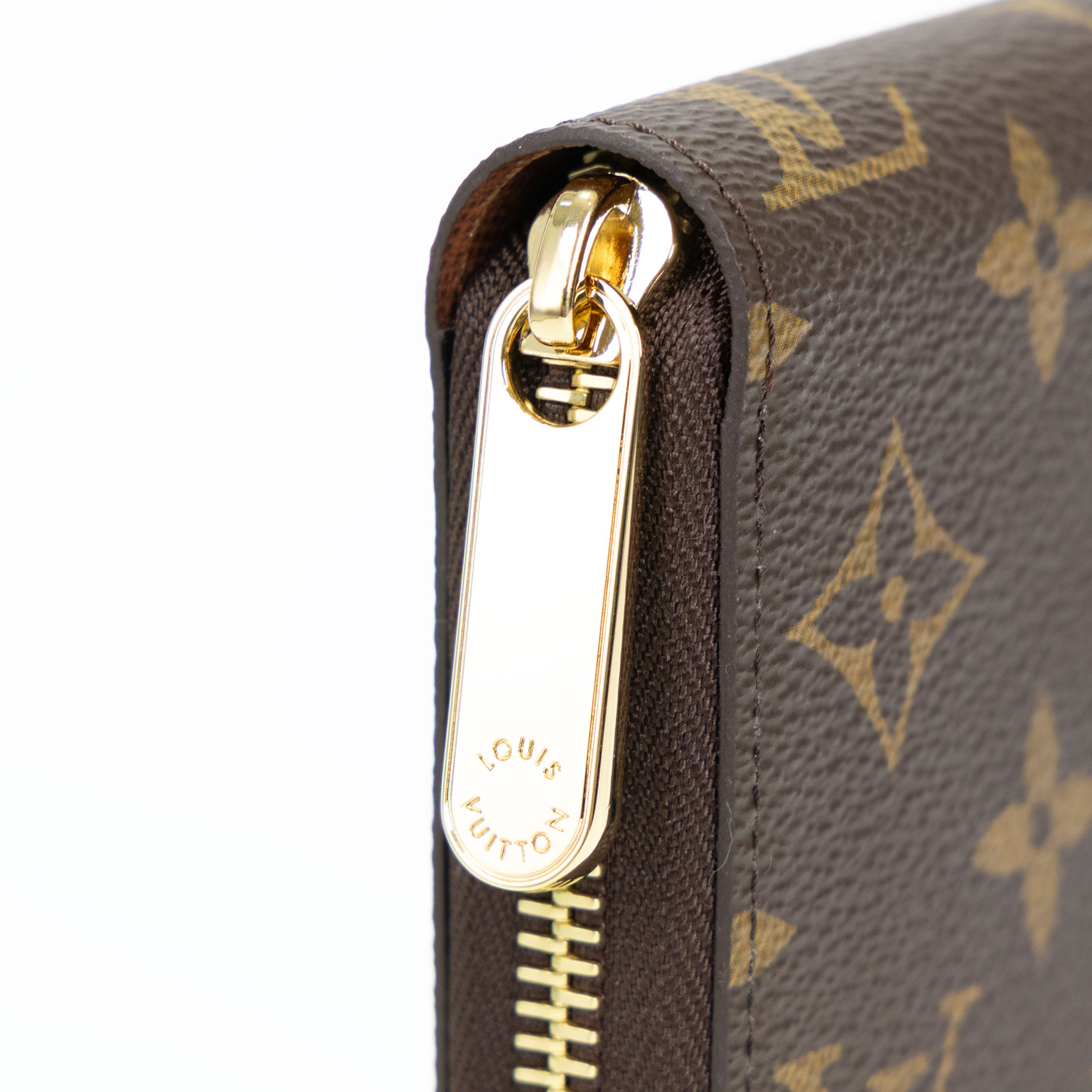 路易威登 LOUIS VUITTON 拉鏈錢包 Monogram帆布 棕色 M42616 晶片款 原花拉鍊長夾 防塵袋