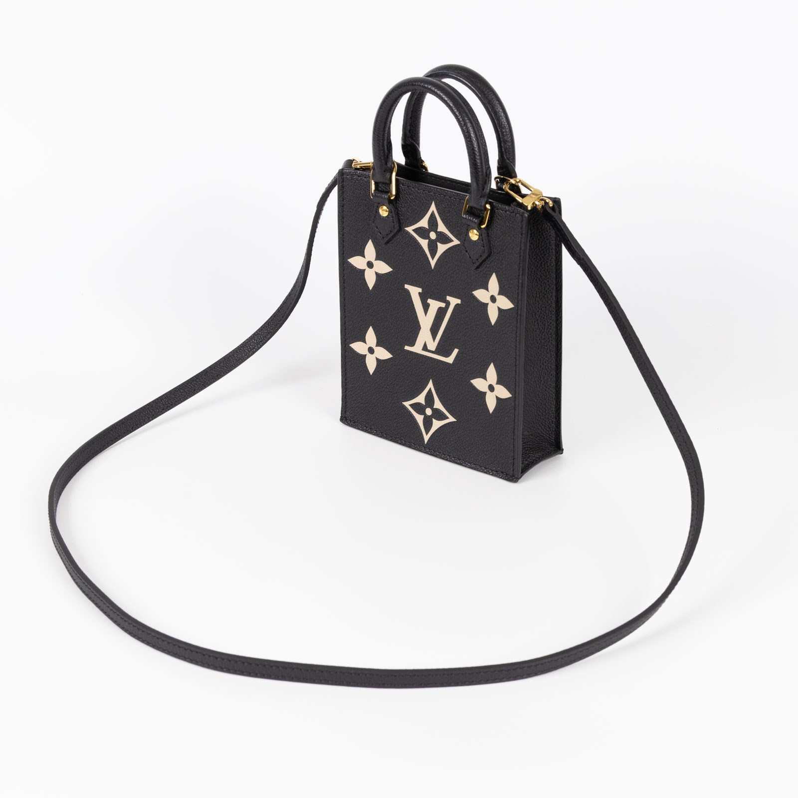 路易威登 LOUIS VUITTON Petit Sac Plat 斜背琴譜包 M57937 黑底白花PETIT SAC PLAT 原廠盒子/防塵袋