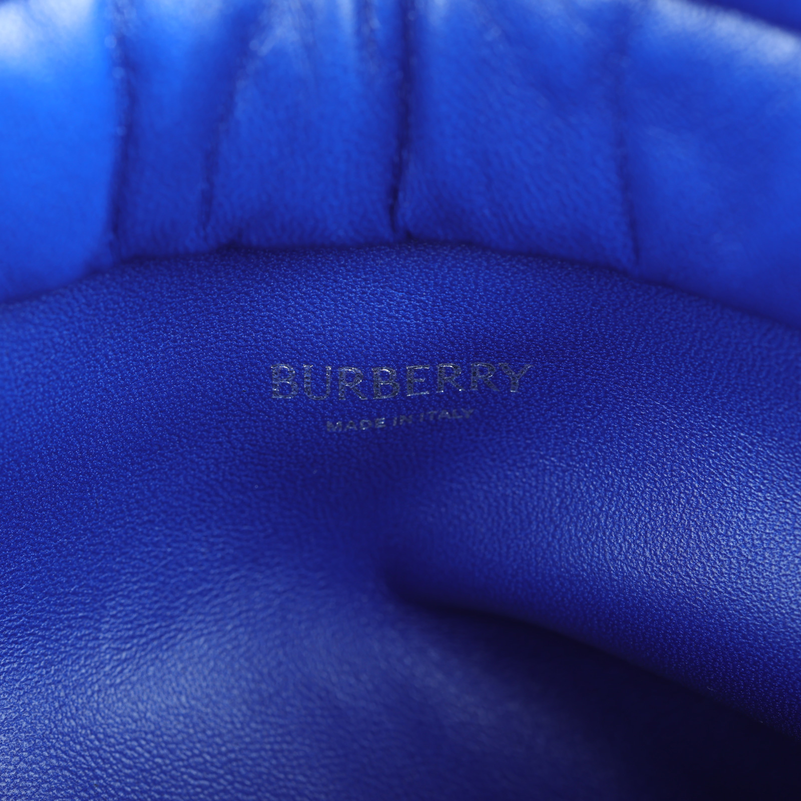 博柏利 BURBERRY Rose 褶飾皮革 手拿包 8079184 藍ROSE CLUTCH 原廠盒子/防塵袋