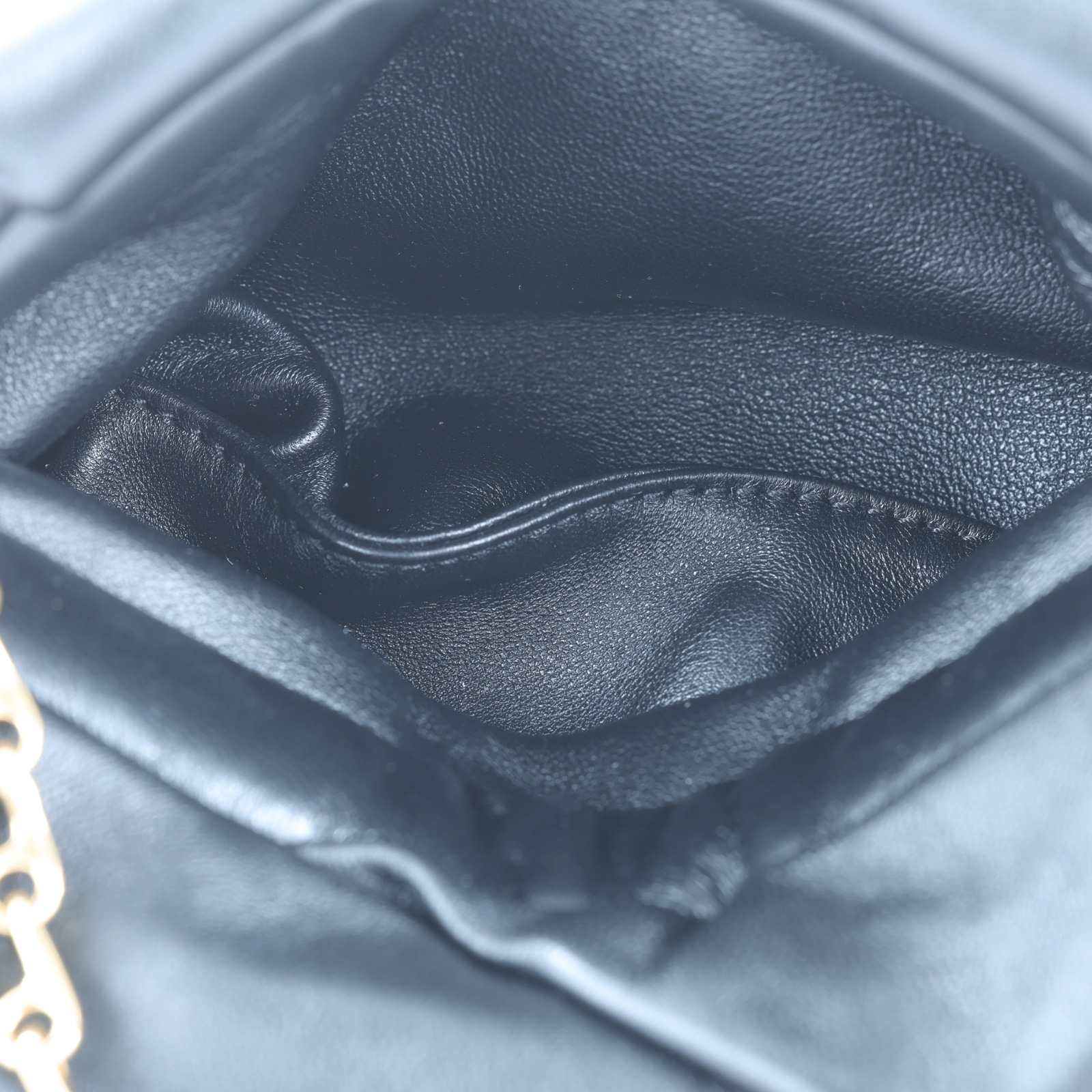 博柏利 BURBERRY Rose 褶飾皮革 手拿包 8079187 黑ROSE CLUTCH 原廠盒子/防塵袋