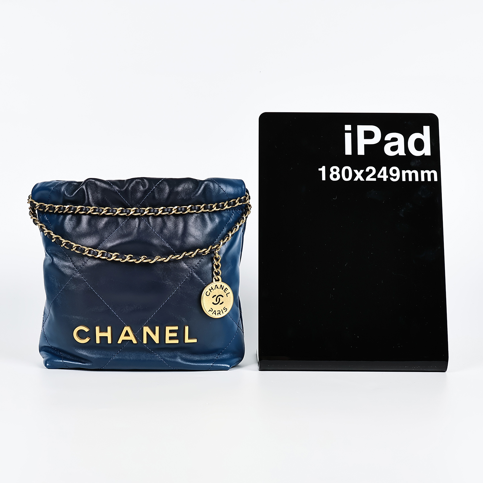 香奈兒 CHANEL 22 Mini 迷你 肩背 斜背包  晶片款 漸變藍22包MINI 防塵袋
