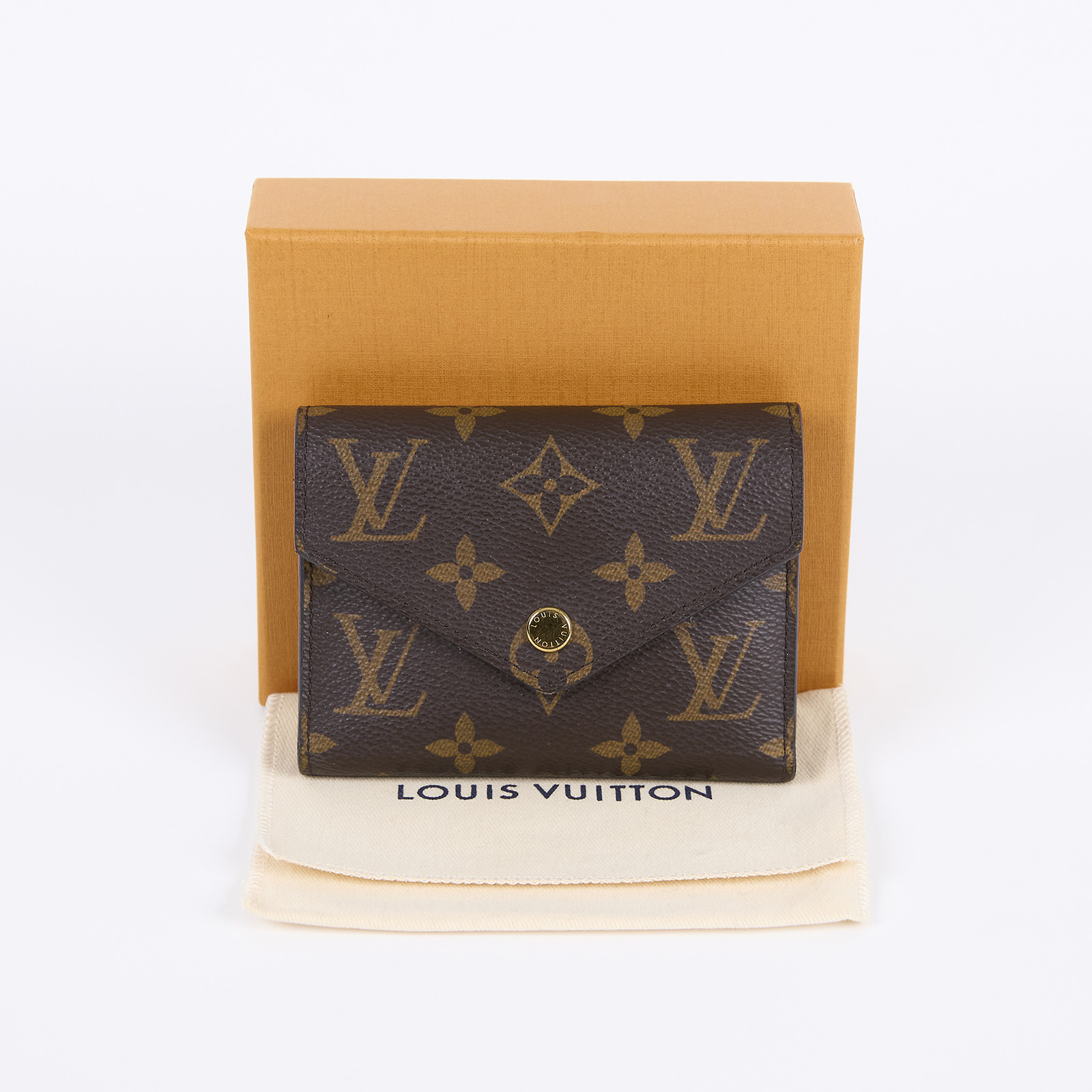 路易威登 LOUIS VUITTON Victorine 錢包 塗層帆布 Monogram M62472 晶片款 棕原花VICTORINE短夾 原廠盒子/防塵袋