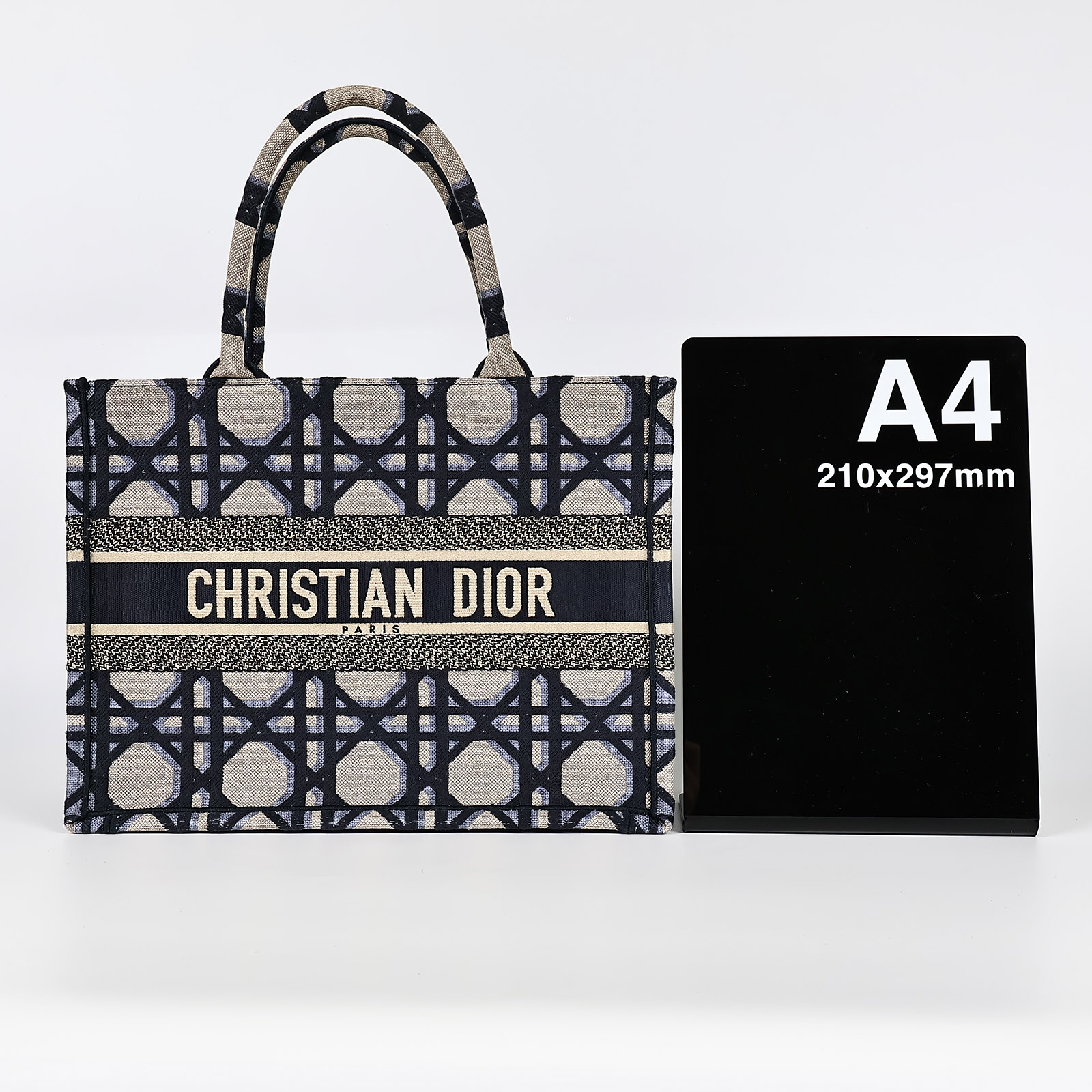 迪奧 CHRISTIAN DIOR Book Tote 中型 托特包 米色 藍色 M1296ZZAU 藍緹花刺繡BOOK TOTE 中 防塵袋/購買證明