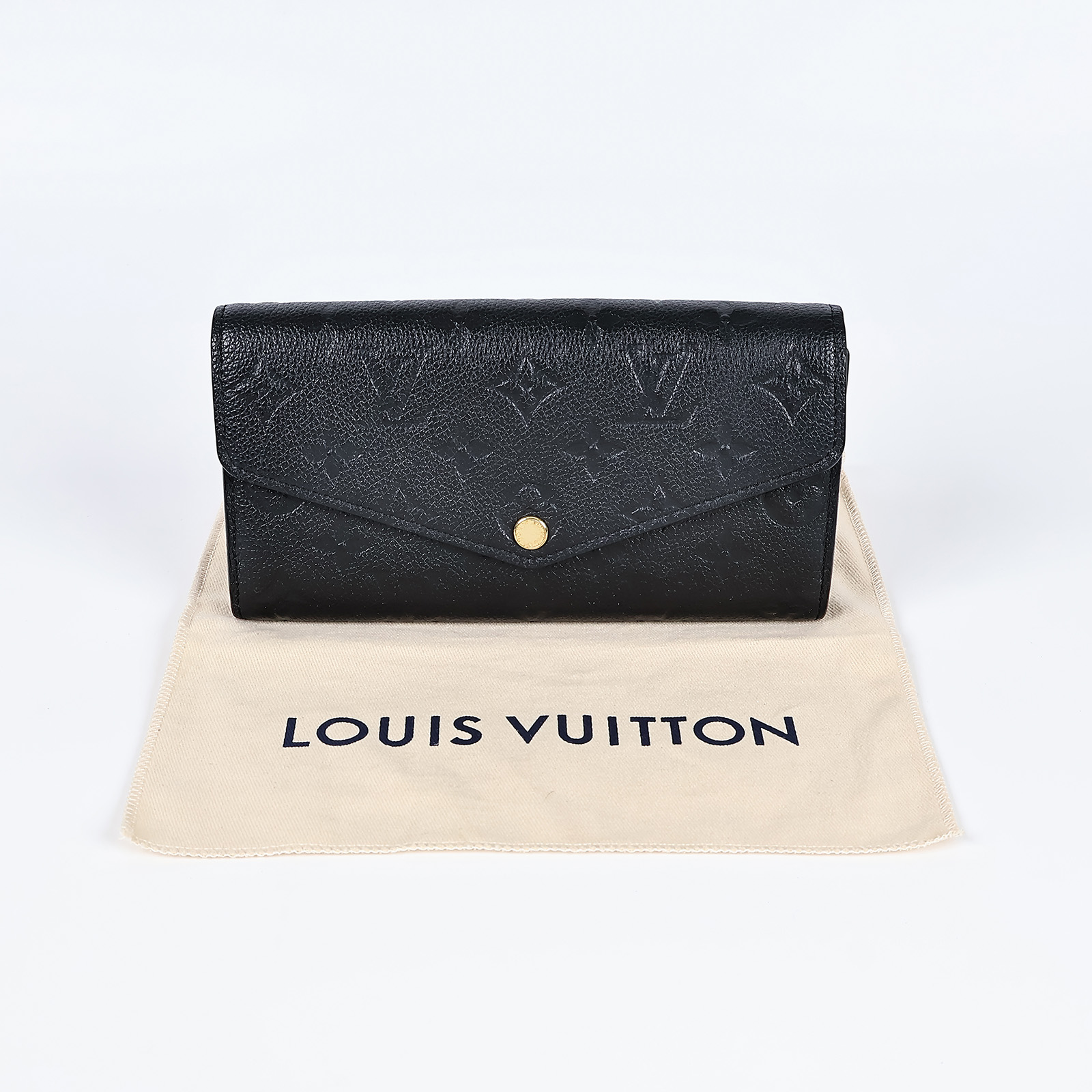 路易威登 LOUIS VUITTON Sarah 錢包 壓花牛皮 黑色 M82257 晶片款 黑壓紋SARAH長夾 無附屬品