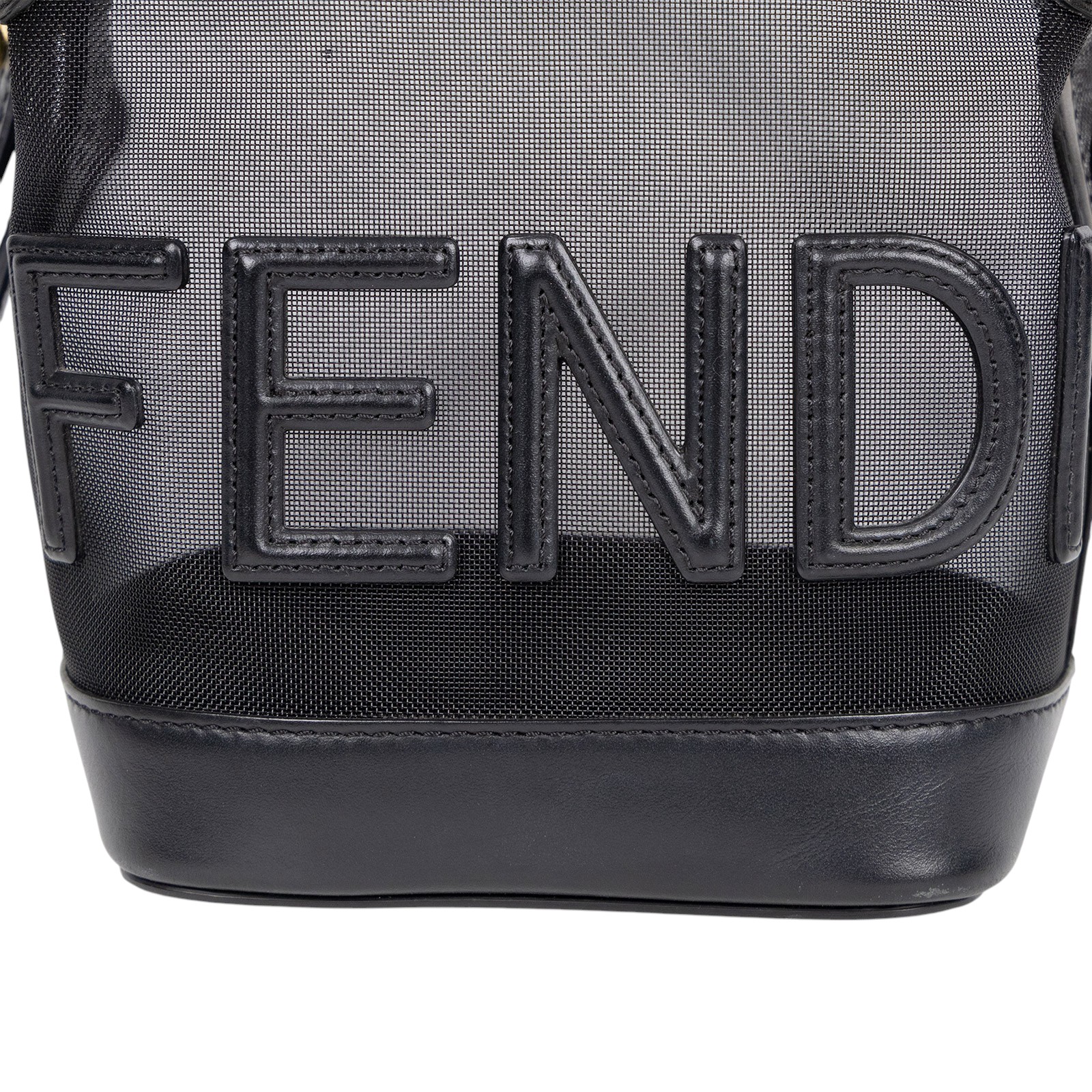 芬迪 FENDI Mon Tresor 皮革 迷你 手袋 8BS010AAYS 黑小水桶包 防塵袋