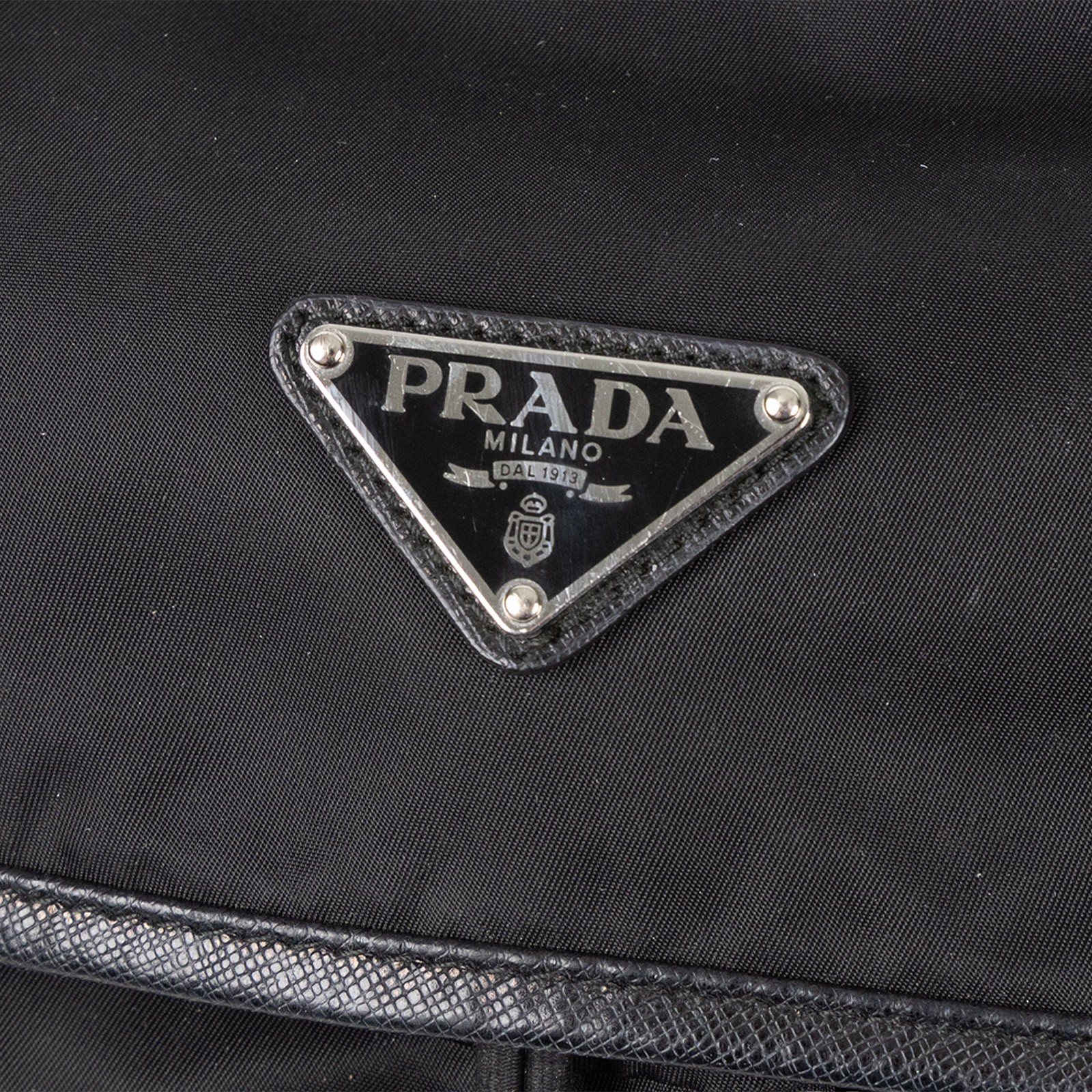 普拉達 PRADA Re-Nylon 背囊 1BZ039_RV44 尼龍後背包 防塵袋/此商品掀蓋扣環少一顆
