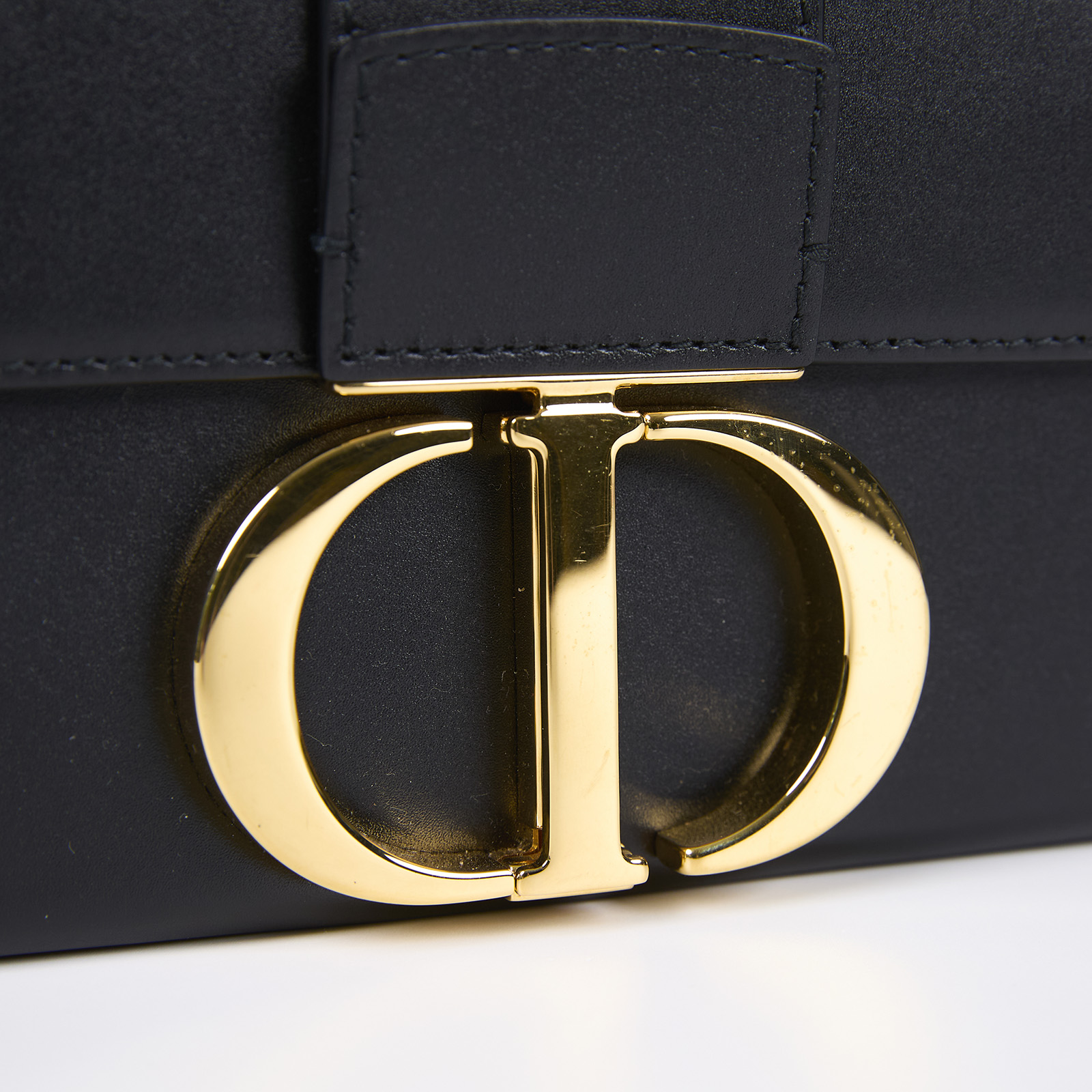 迪奧 CHRISTIAN DIOR 30 Montaigne 肩背手提包 M9204UMOS 黑金MONTAIGNE BOX 防塵袋/背帶/購買證明