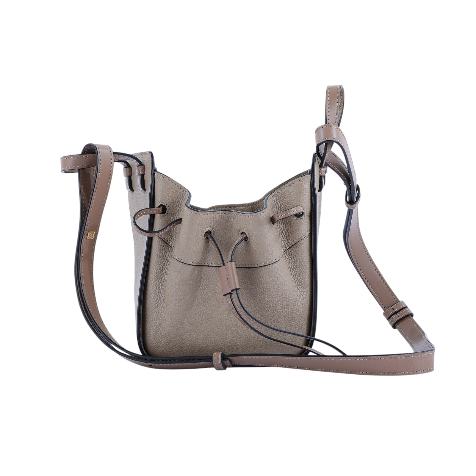 羅意威 LOEWE Mini Hammock drawstring 迷你 小牛皮 肩背 吊床包 A538V07X15 奶茶HAMMOCK MINI 防塵袋