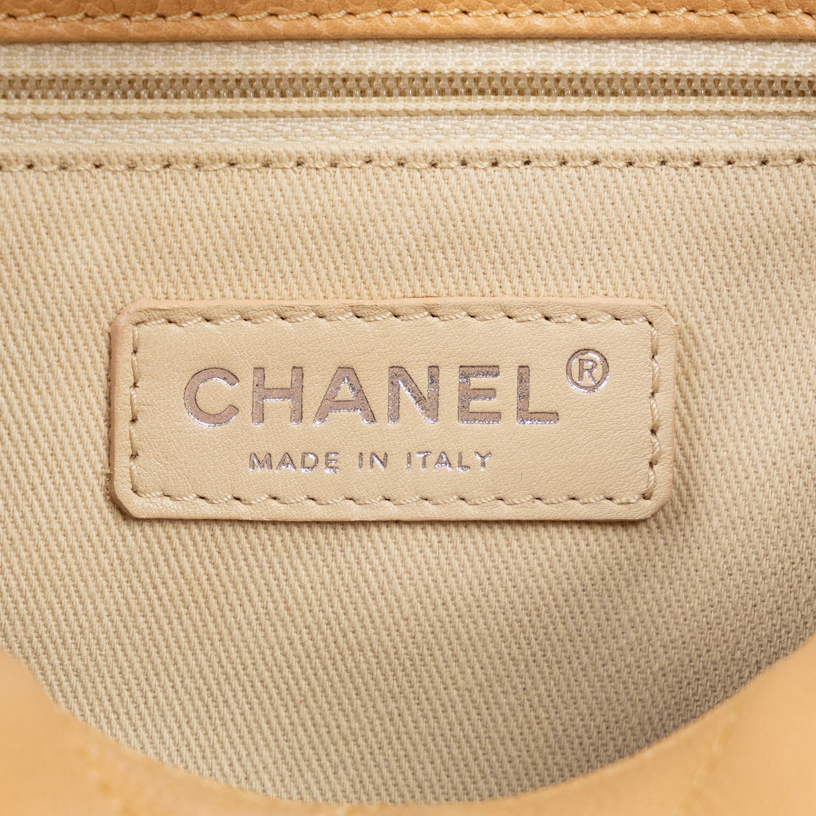 香奈兒 CHANEL PST Petite Shopping Tote CC Logo 菱格 荔枝紋 肩背 托特包 A20994 12開奶茶荔枝PST 防塵袋/保證卡