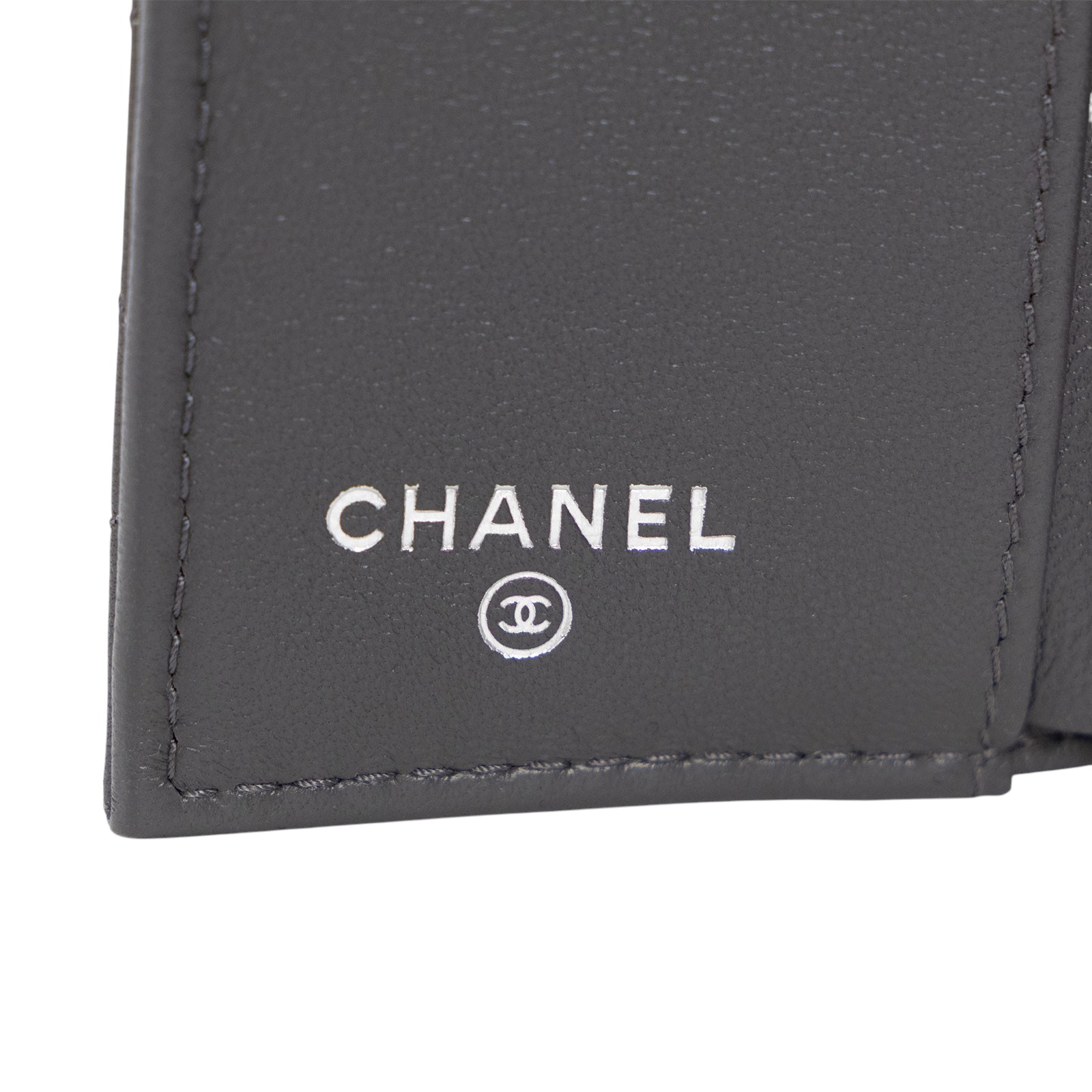 香奈兒 CHANEL 錢包 短夾 AP0230 灰羊三折短夾 防塵袋