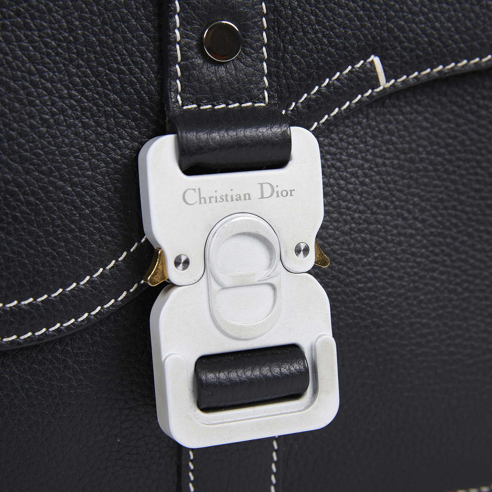 迪奧 CHRISTIAN DIOR Saddle 小型 翻蓋 郵差包 皮革 1ADPO049YKK 黑SADDLE側背包 原廠盒子/防塵袋/購買證明