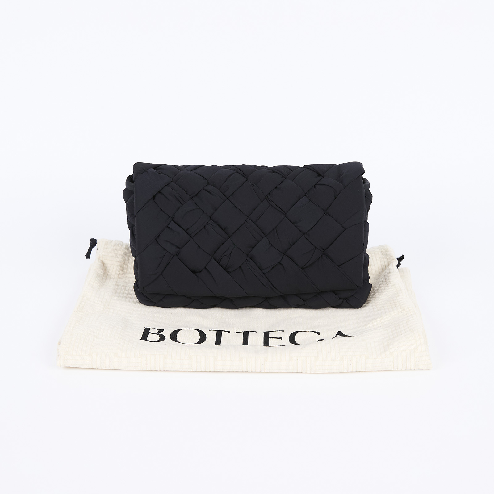 寶緹嘉 BOTTEGA VENETA Small Rumple 郵差包 795498 黑尼龍RUMPLE SMALL 防塵袋