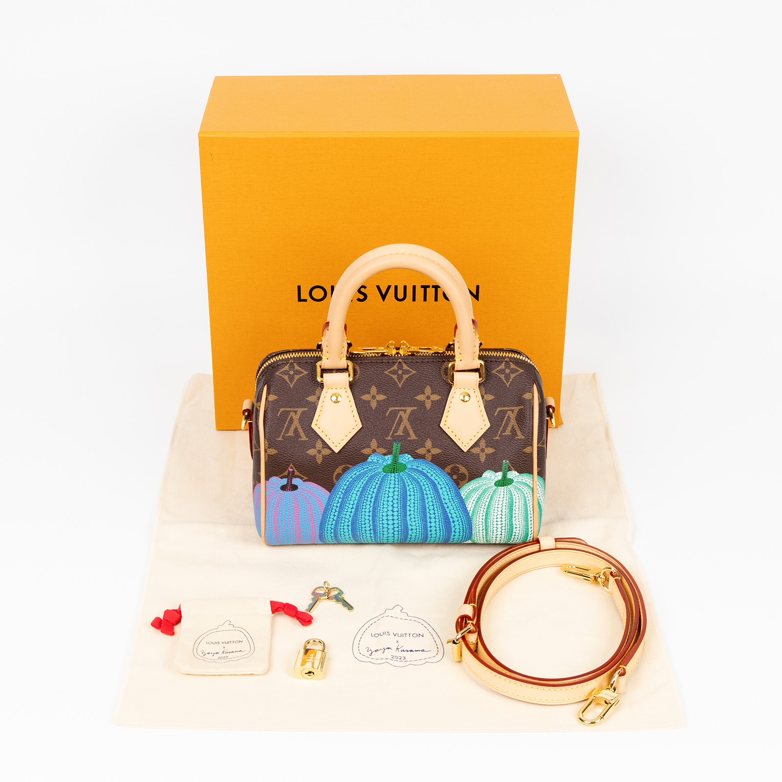 路易威登 LOUIS VUITTON 聯名YK 草間彌生 Speedy 20 波士頓包 M46469 晶片款  原廠盒子/防塵袋鎖組/背帶