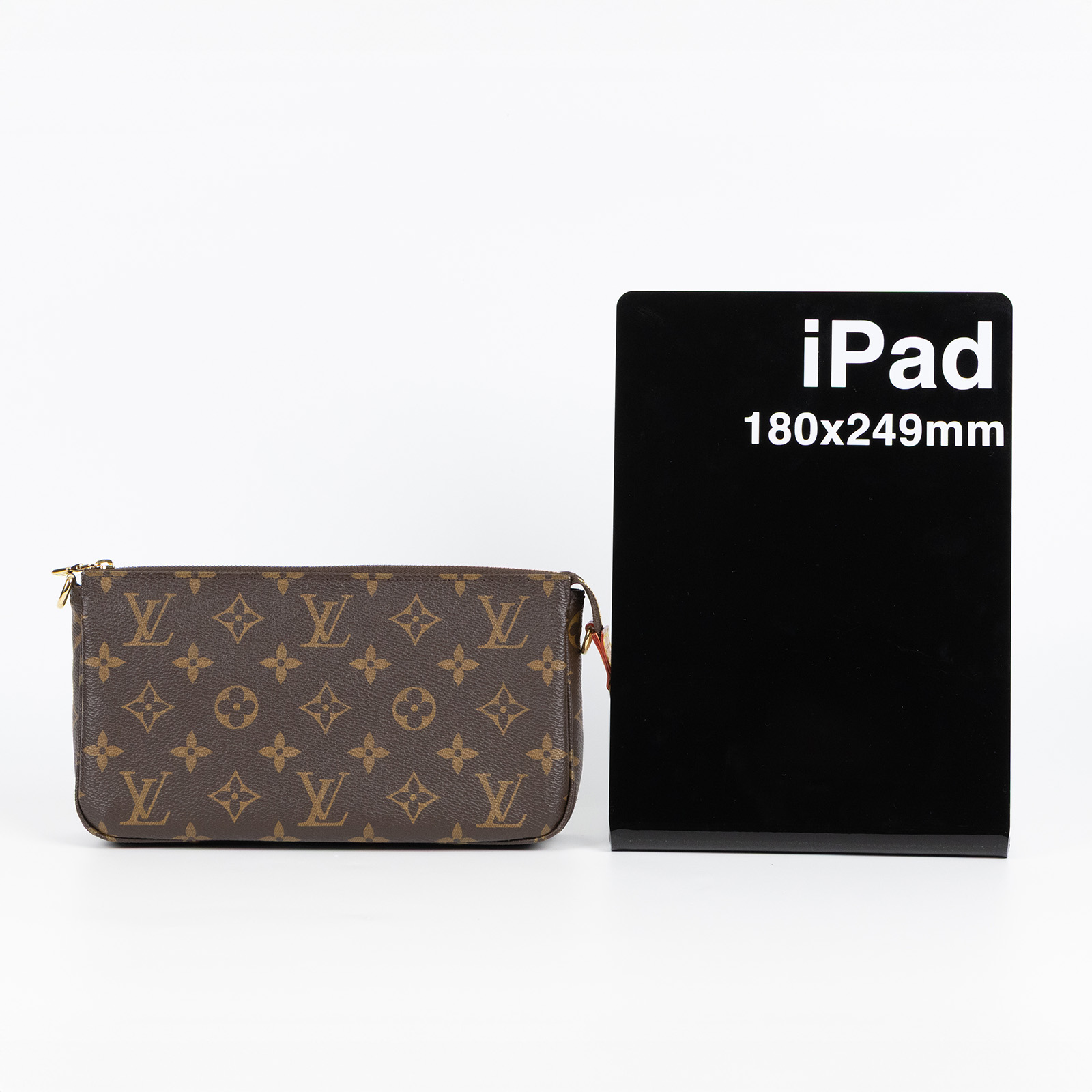 路易威登 LOUIS VUITTON Pochette Accessoires 麻將包 鍊條 皮背帶 腋下單肩包 M82766 晶片款  原廠盒子/防塵袋/背帶/購買證明影本