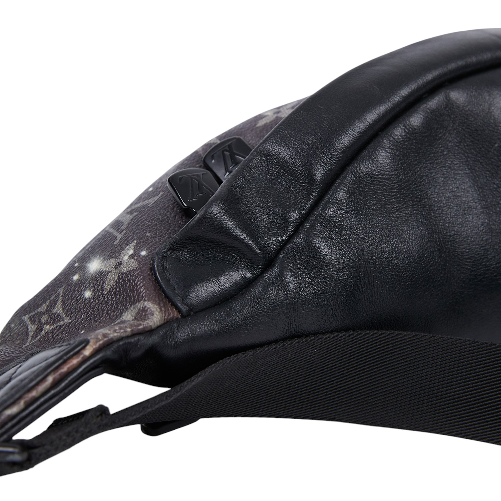 路易威登 LOUIS VUITTON Discovery 腰包 M44444 黑星空原花DISCOVERY腰包 無附屬品