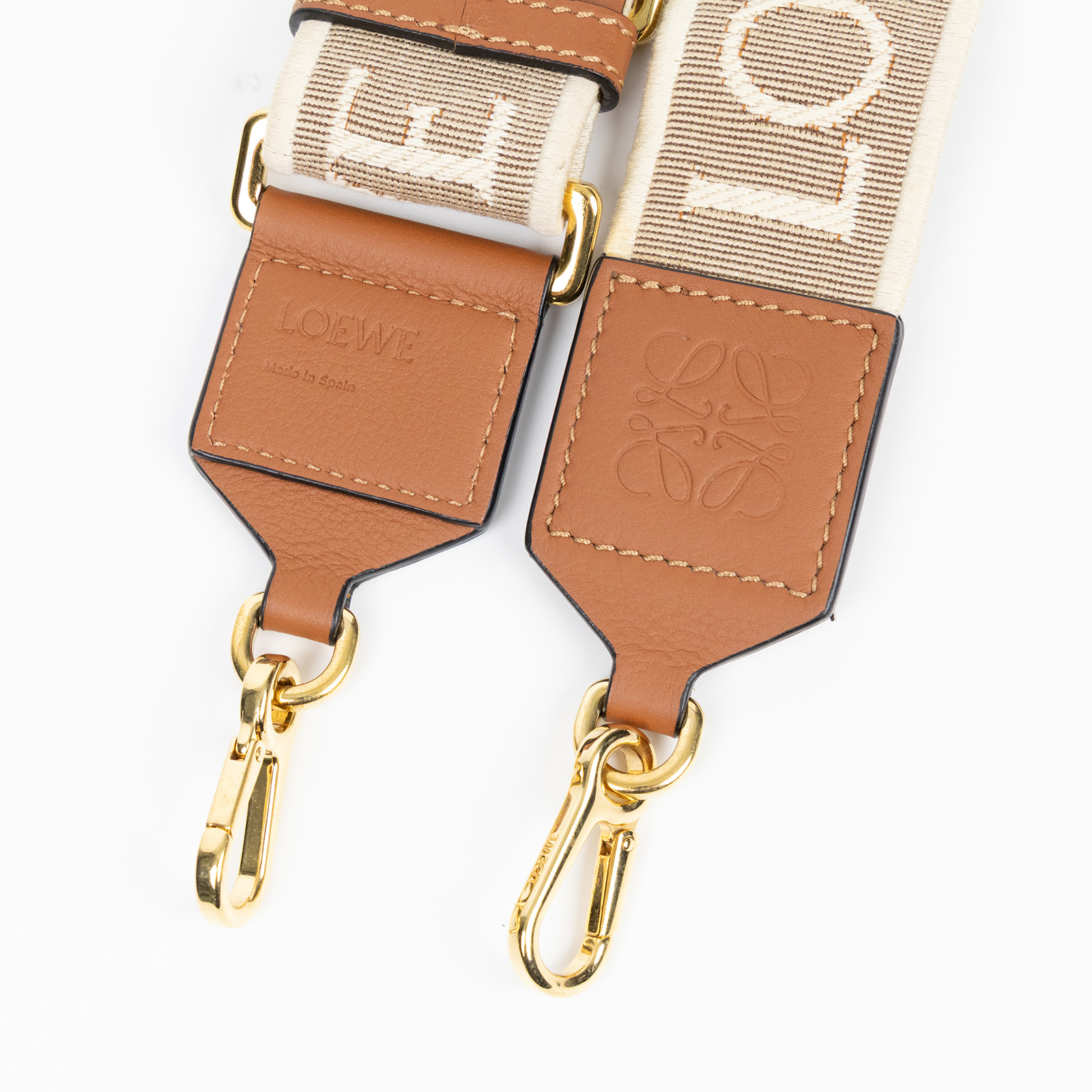 羅意威 LOEWE Anagram 提花布 牛皮革 背帶 C604Y40X01 奶茶帆布肩背帶 防塵袋/購買證明