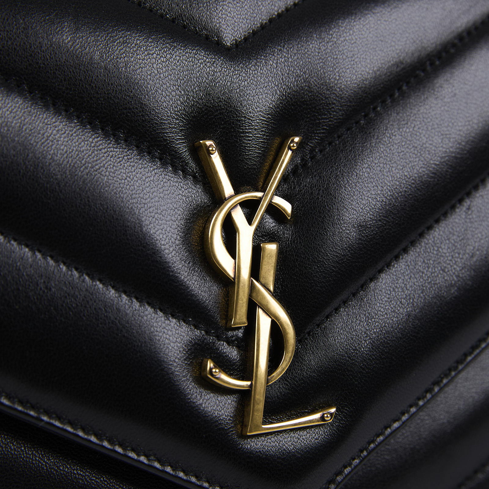 聖羅蘭 YSL SAINT LAURENT Loulou Matelasse 絎縫 小羊皮 手袋 中型 801439AAEAX  防塵袋/購買證明