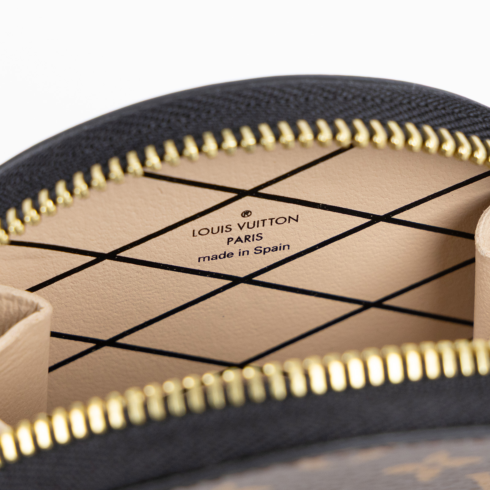 路易威登 LOUIS VUITTON Micro Boîte Chapeau 圓形零錢包 經典帆布 M63597  防塵袋