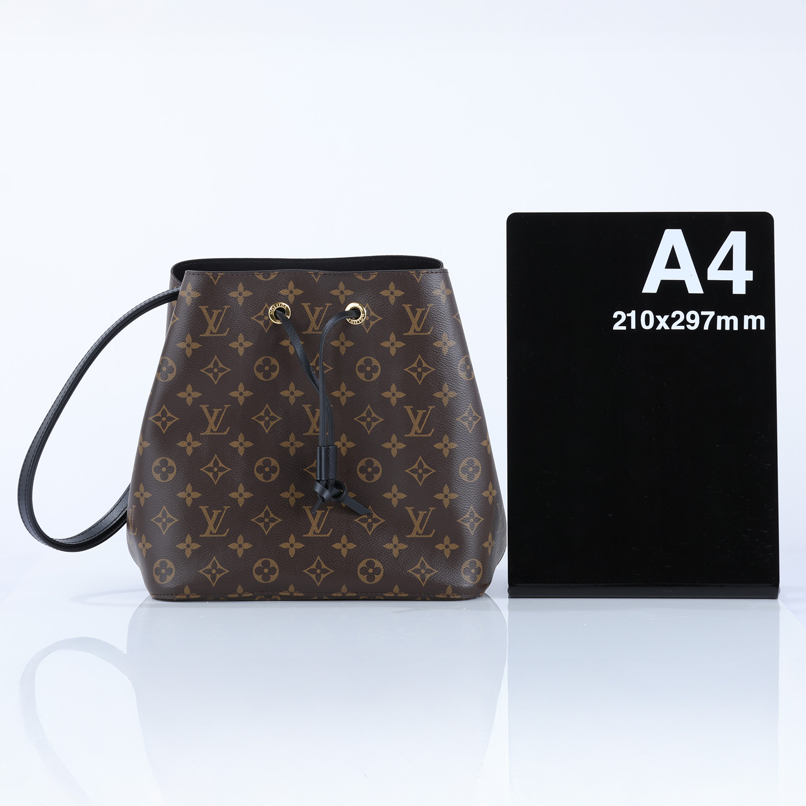 路易威登 LOUIS VUITTON NéoNoé MM 原花 束口水桶包 M44020 晶片款 原花NEONOE 背帶