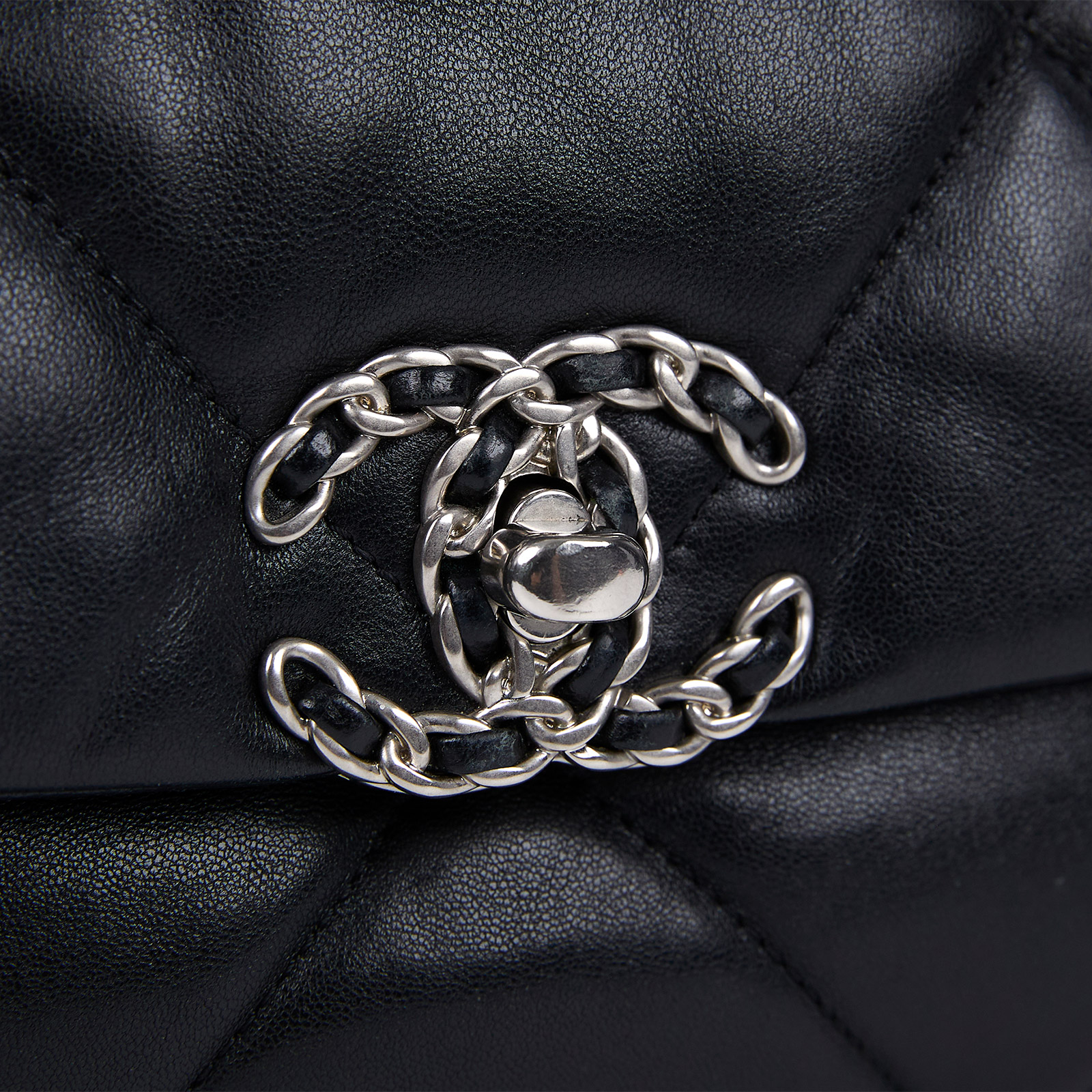香奈兒 CHANEL 19 口蓋包 鍊帶 肩背 斜背 手提包 AB0287 晶片款 黑19包 26CM 無附屬品