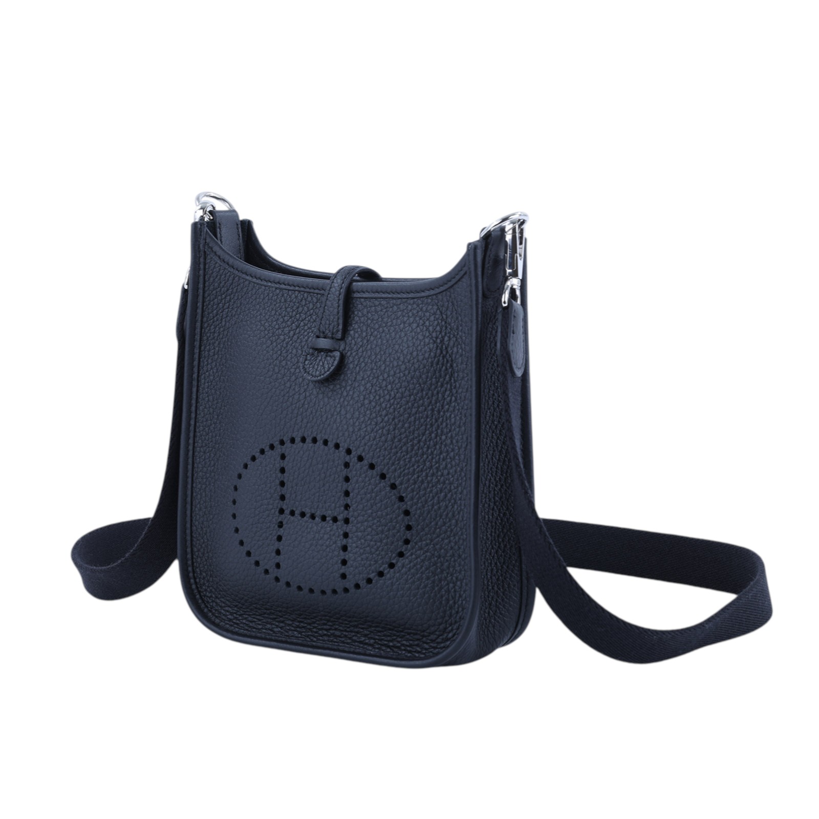 愛馬仕 Hermès Evelyne 16 Amazone bag 伊芙琳包 黑色 銀色五金 H069426CKAV W刻  原廠盒子/防塵袋/購買證明