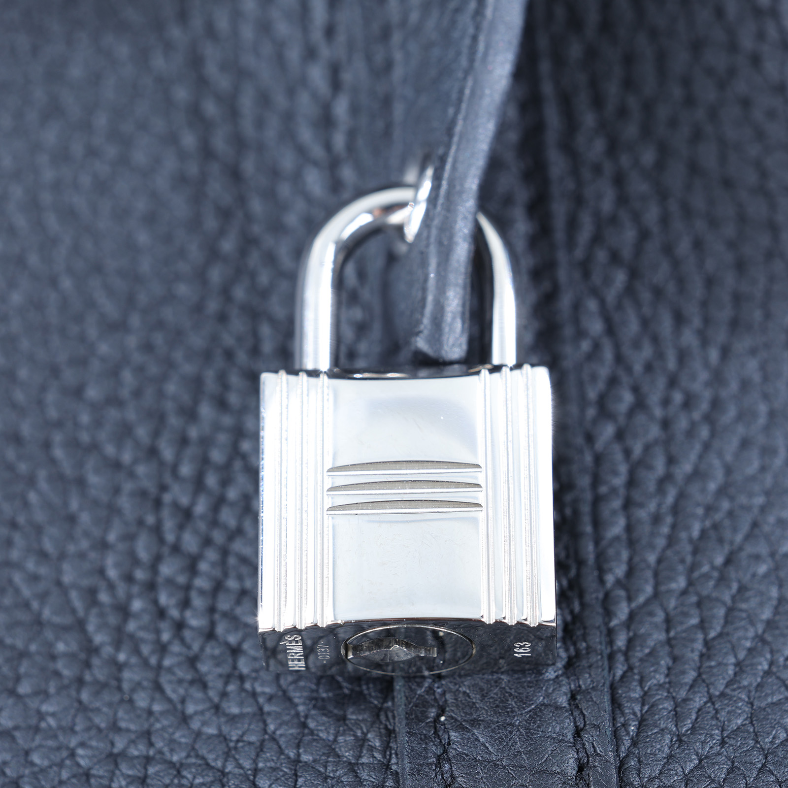 愛馬仕 Hermès Picotin Lock 22 菜籃子包 PT22 C刻/缺鑰匙 黑PICOTIN22 鎖