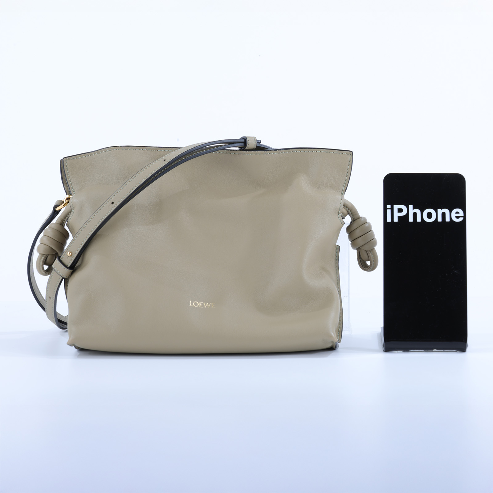 羅意威 LOEWE Mini Flamenco clutch 小牛皮 迷你 肩背包  灰綠FLAMENCO MINI 防塵袋
