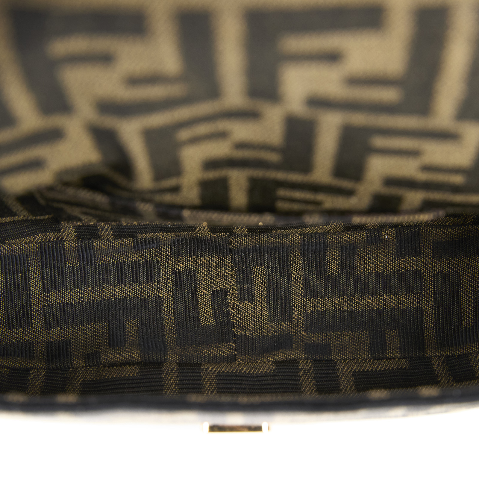 芬迪 FENDI Baguette  8BS017A6V5 棕FF迷你法棍包 原廠盒子/防塵袋/背帶