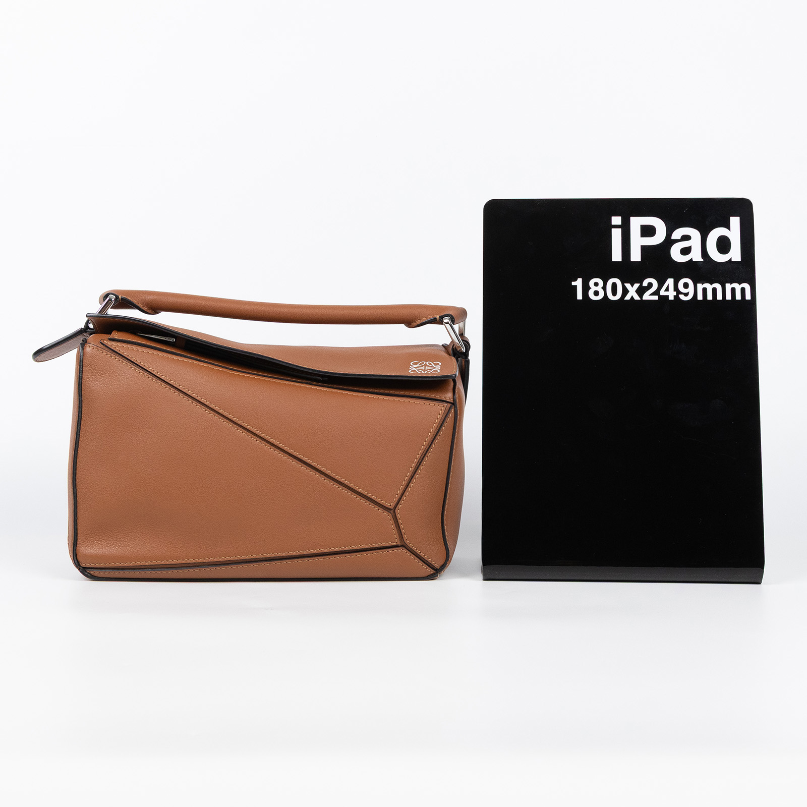 羅意威 LOEWE Mandragora small Puzzle bag 肩背 斜背包 A510P60X41 棕PUZZLE SMALL 防塵袋/背帶