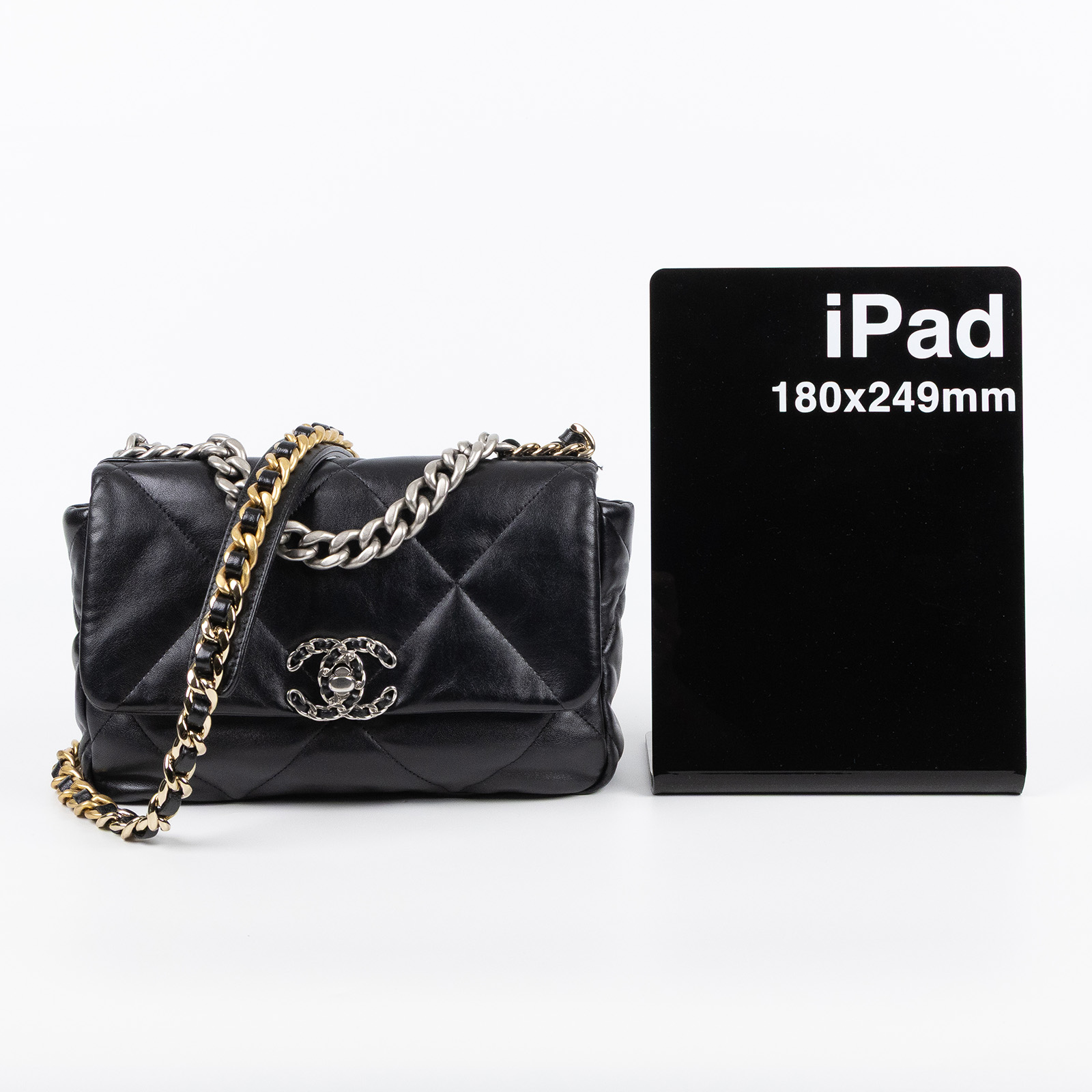 香奈兒 CHANEL 19 口蓋包 菱格紋 金銀鍊帶 手提 肩背包 AS1160 B07327 黑銀19包 26CM 防塵袋/原廠盒子/購買證明