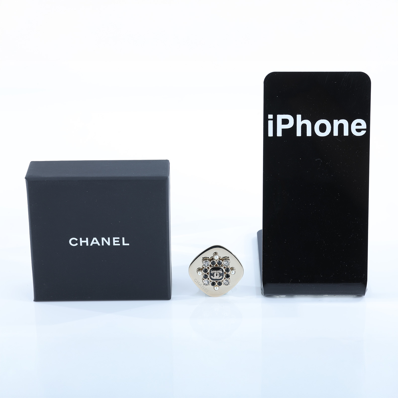 香奈兒 CHANEL 胸針 飾品 G23K 珍珠水鑽黑珠胸針 原廠盒子