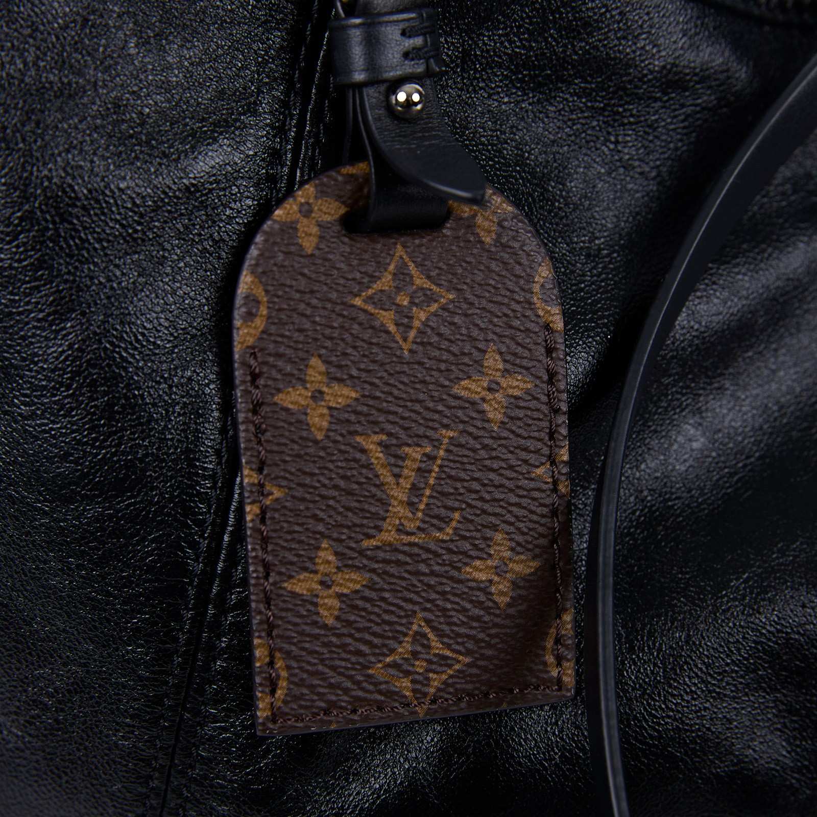 路易威登 LOUIS VUITTON CarryAll Vibe MM 手提 肩背包 黑色 M25143 晶片款 黑CARRYALL VIBE MM 防塵袋