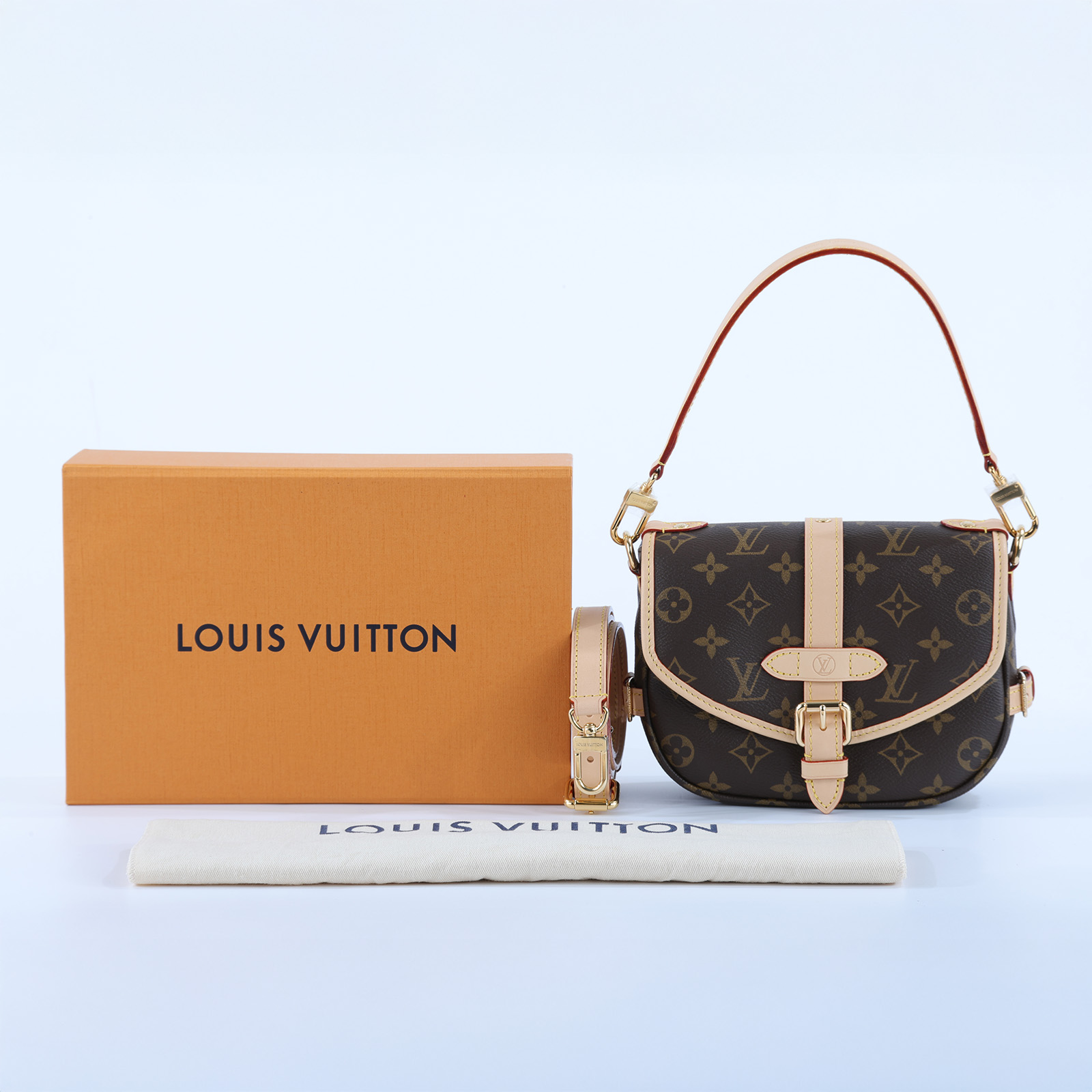 路易威登 LOUIS VUITTON Saumur BB  手提 馬鞍斜背包 M46740 晶片款 原花SAUMUR BB 原廠盒子/防塵袋/背帶