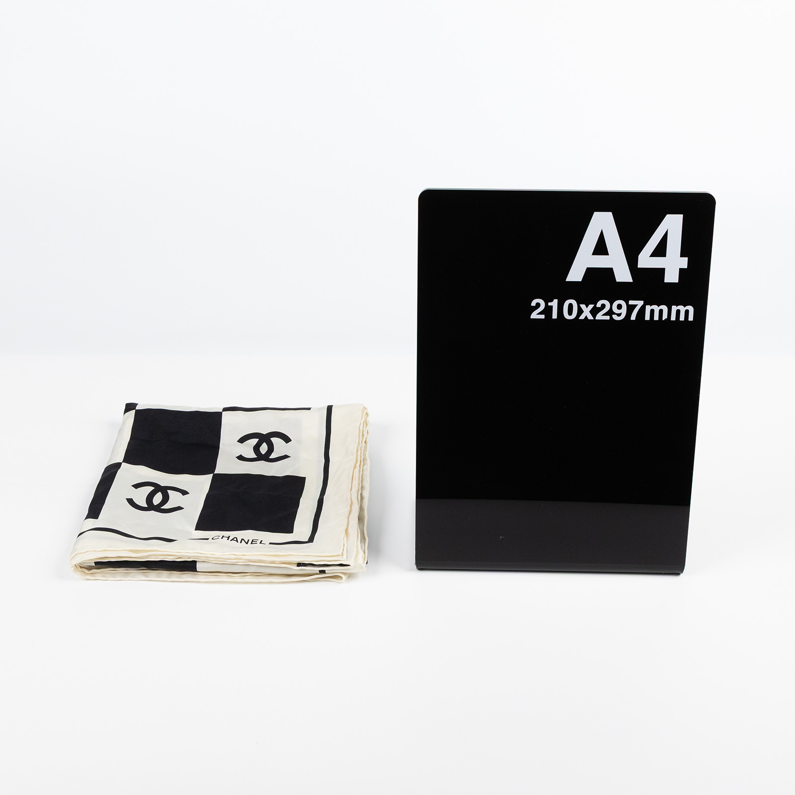 香奈兒 CHANEL CC LOGO 絲巾 方巾  黑白格紋雙C絲巾 原廠盒子