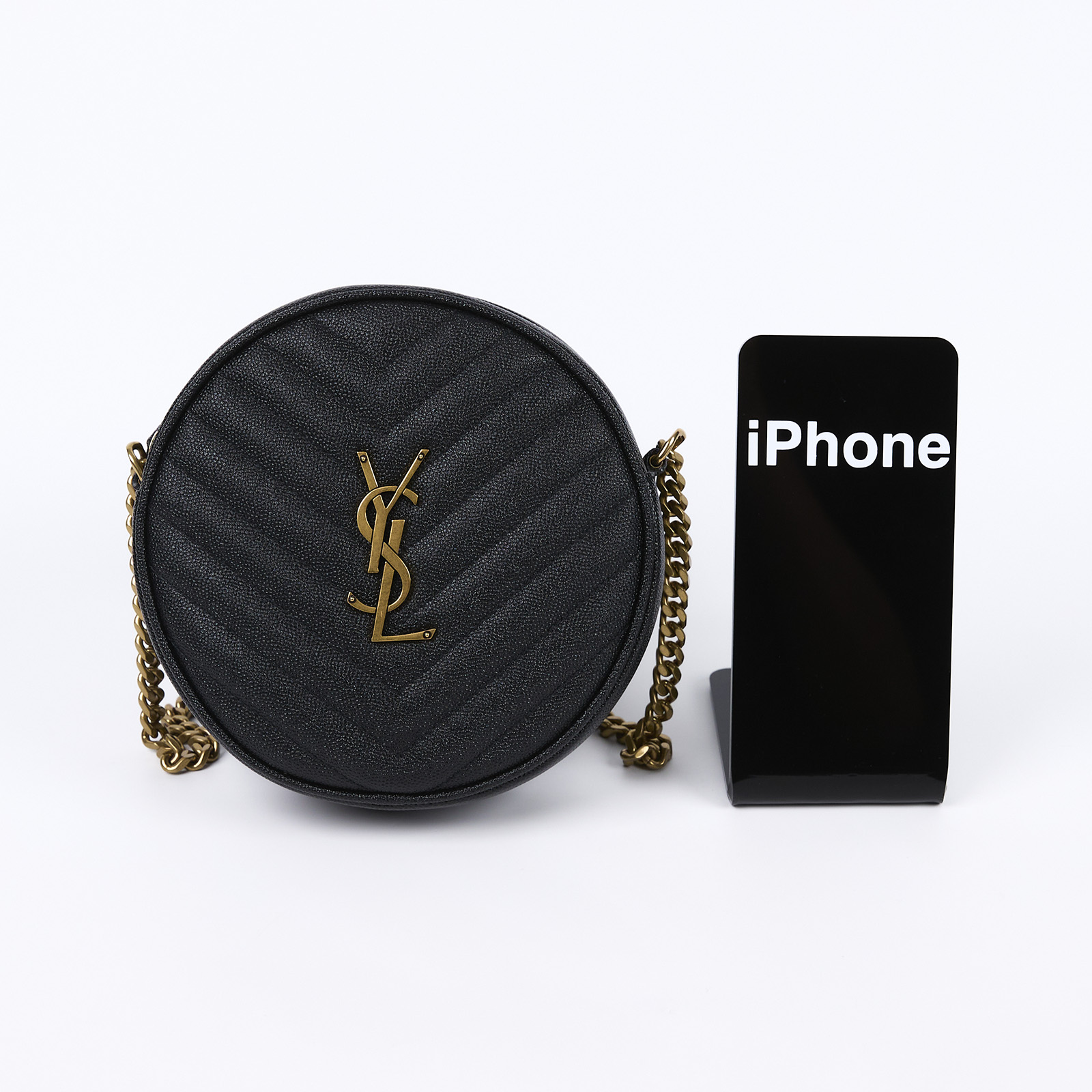聖羅蘭 YSL SAINT LAURENT Vinyle 圓餅包 金色五金 610436E9096 黑金魚子醬圓餅包 防塵袋