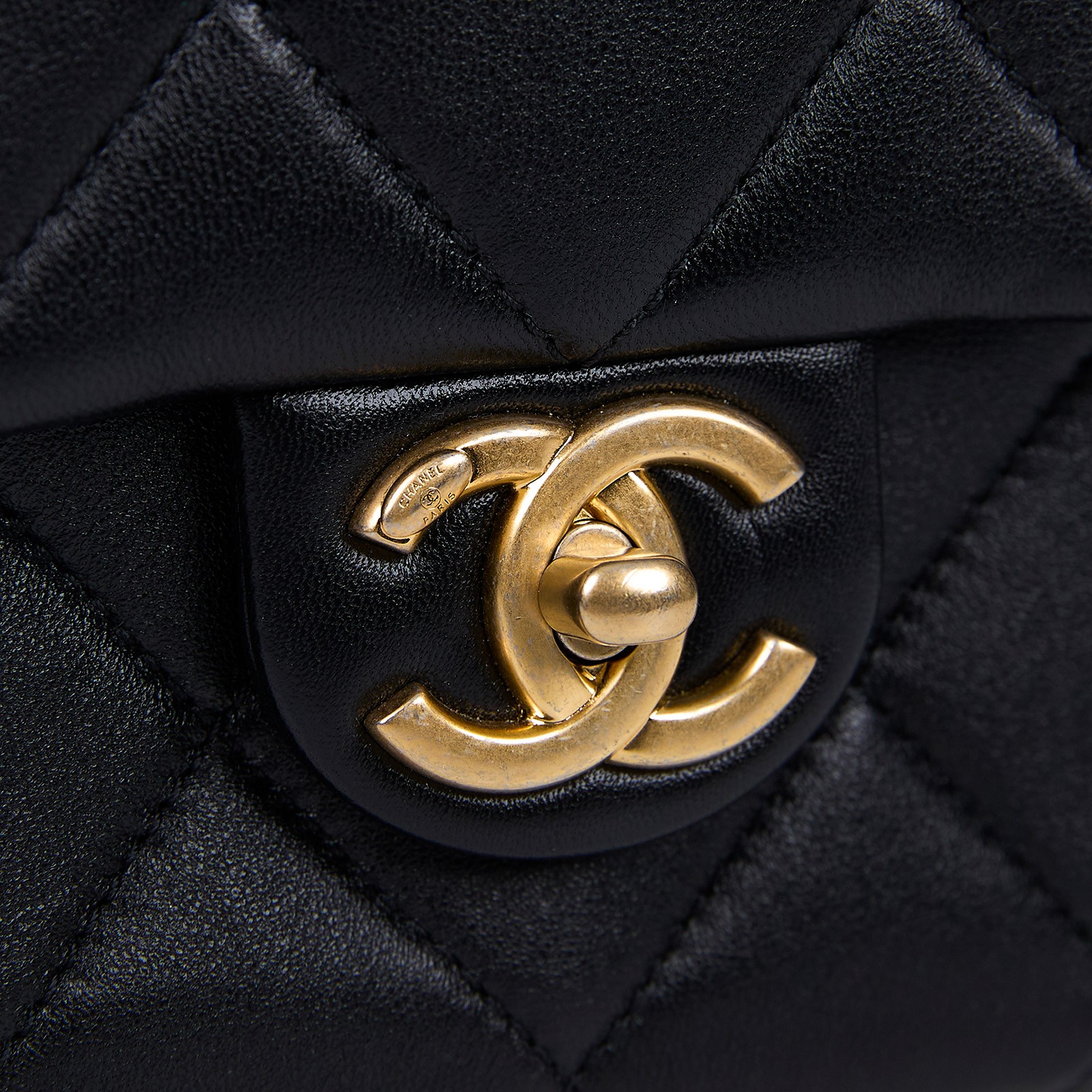 香奈兒 CHANEL Perfect Fit 鏈帶肩背包 迷你 AS4636 B15615 黑色季節款肩背包 原廠盒子/防塵袋/購買證明