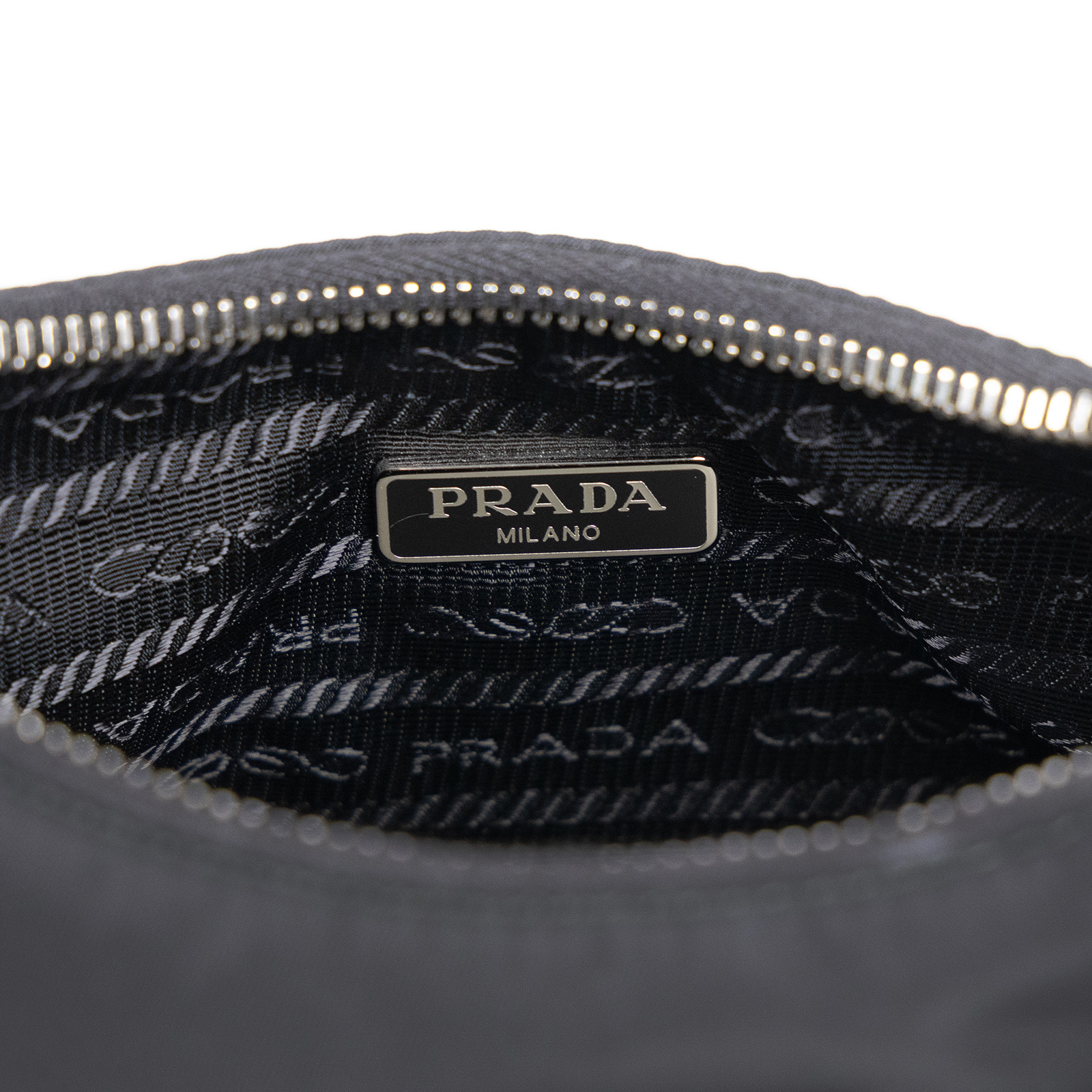 普拉達 PRADA Re-Edition 2005 Re-Nylon 手袋 1BH204_R064 黑銀三合一尼龍肩背包 防塵袋/保證卡