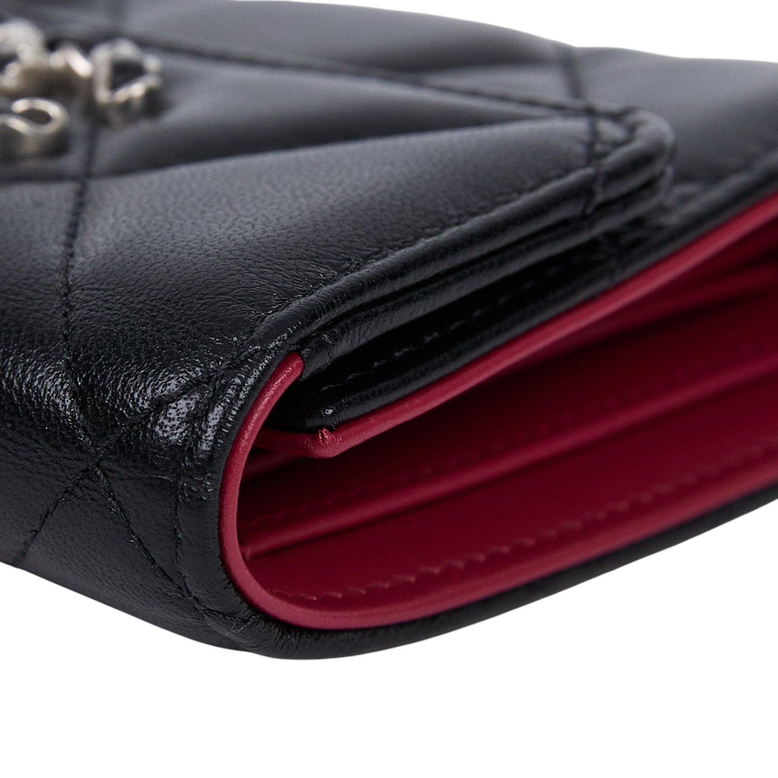 香奈兒 CHANEL 19 三折短夾 AP2809 黑羊19三折短夾 原廠盒子/防塵袋