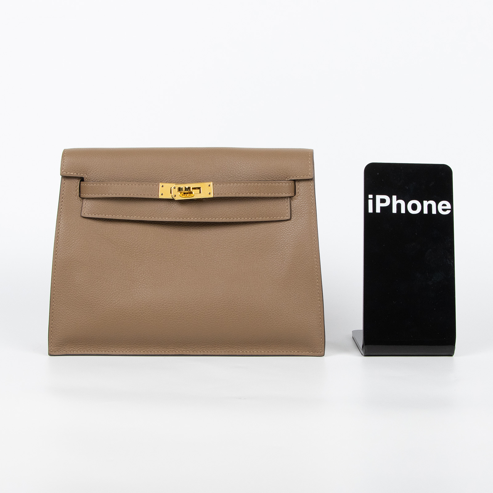 愛馬仕 Hermes Kelly Danse 側背 斜背 肩背包 威瑪犬米色 金色五金 H079008CCD0 /D刻  原廠盒子/防塵袋/背帶/購買證明