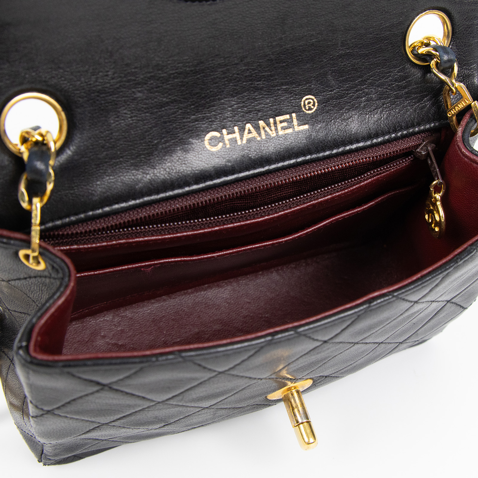 香奈兒 CHANEL Coco 17  肩背 斜背 口蓋包  1開黑金COCO17 保證卡