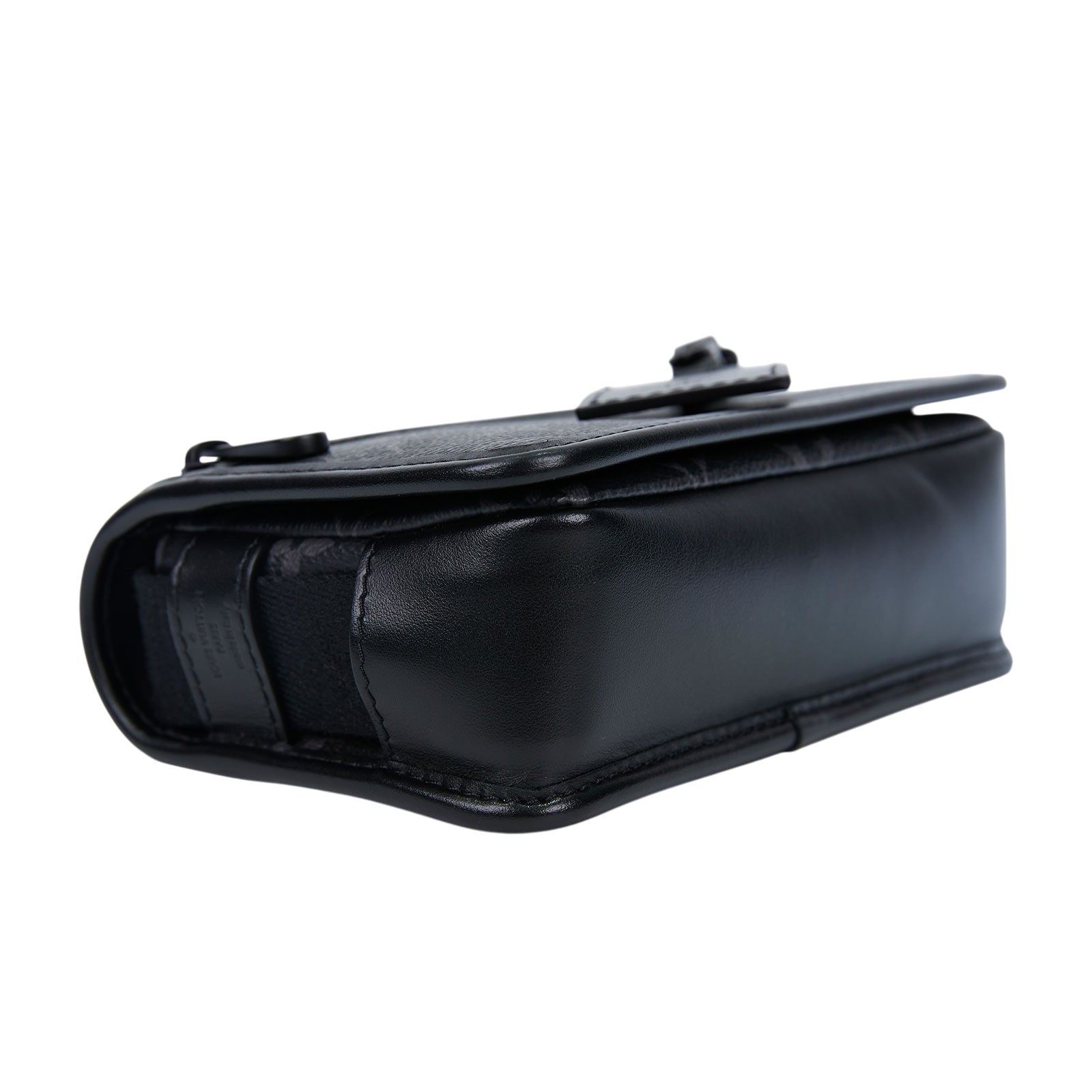 路易威登 LOUIS VUITTON Bosphore 可穿戴式錢包 M12599 晶片款 原花Bosphore 斜背包 原廠盒子/防塵袋