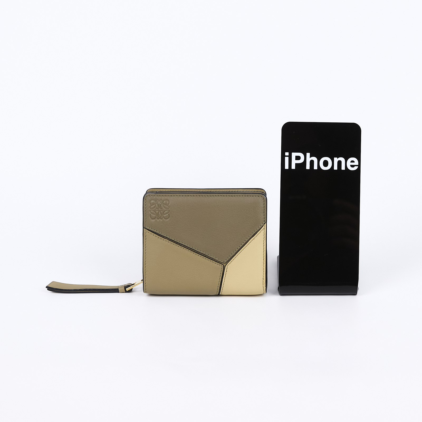 羅意威 LOEWE Puzzle Compact 拉鍊錢包 短夾 C510Z41X01 米黃PUZZLE短夾 原廠盒子/防塵袋