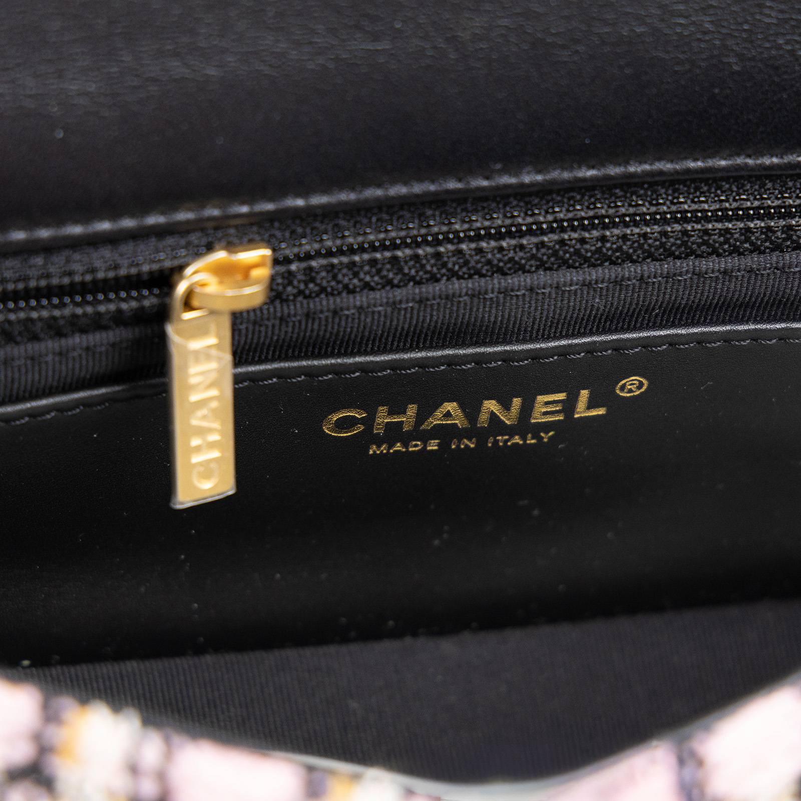 香奈兒 CHANEL Coco 20  肩背 斜背 毛呢 口蓋包  晶片款 粉毛呢金球COCO20 防塵袋