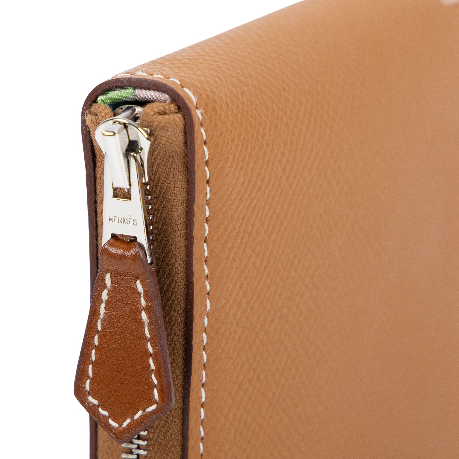 愛馬仕 Hermes SilkIn 拉鍊 絲巾 短夾 錢包 SILK B刻 B刻 金棕絲巾短夾　日曬變色 原廠盒子