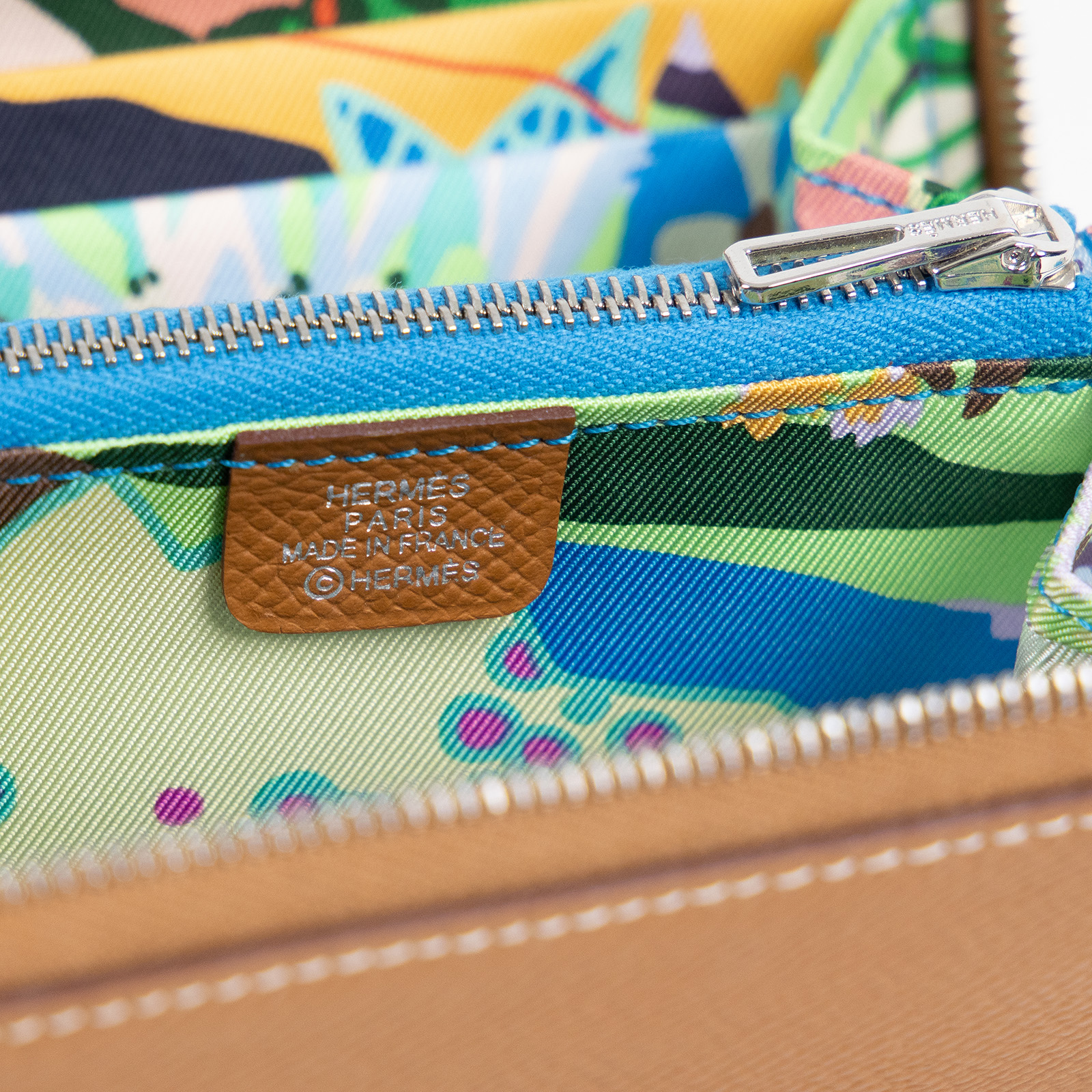 愛馬仕 Hermes SilkIn 拉鍊 絲巾 短夾 錢包 SILK B刻 B刻 金棕絲巾短夾　日曬變色 原廠盒子