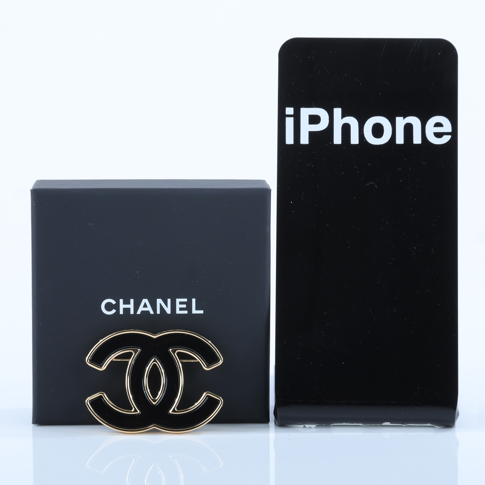 香奈兒 CHANEL 雙C LOGO 胸針 黑色 金色 B24B 黑雙C胸針 原廠盒子