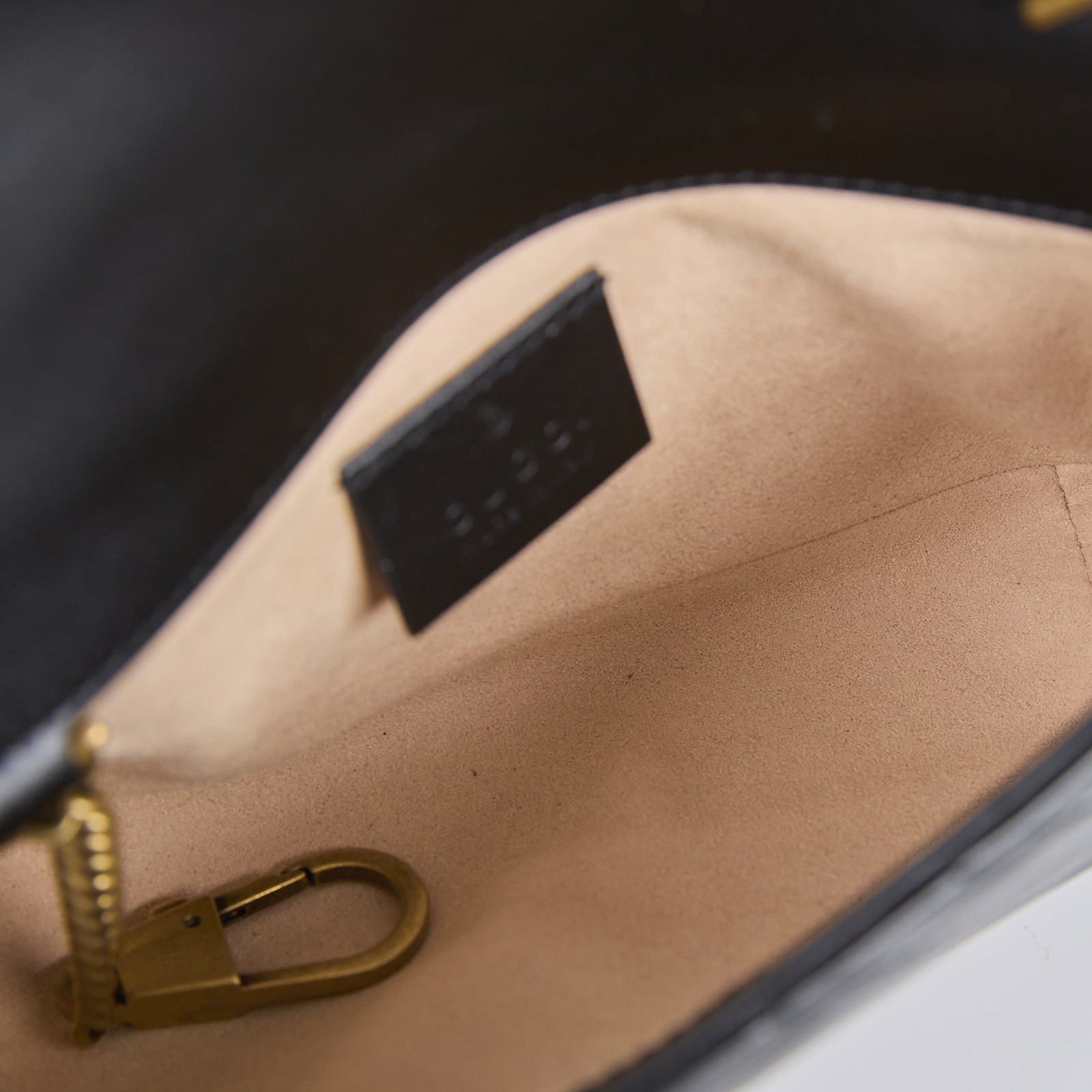 古馳 GUCCI GG Mormont 絎縫 超迷你袋 476433 DTDCT 黑MARMONT MINI 防塵袋