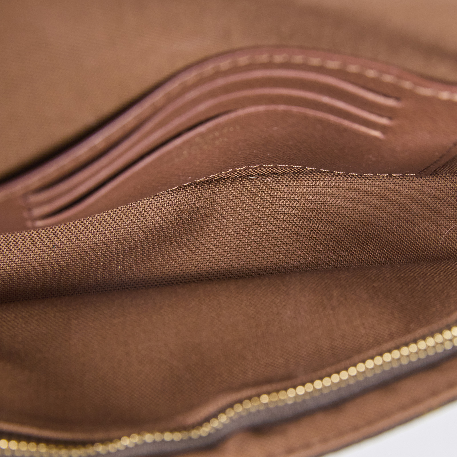 路易威登 LOUIS VUITTON Wallet on Chain Ivy 麻將包 手提 腋下單肩包 M81911 晶片款  原廠盒子/防塵袋/背帶/購買證明