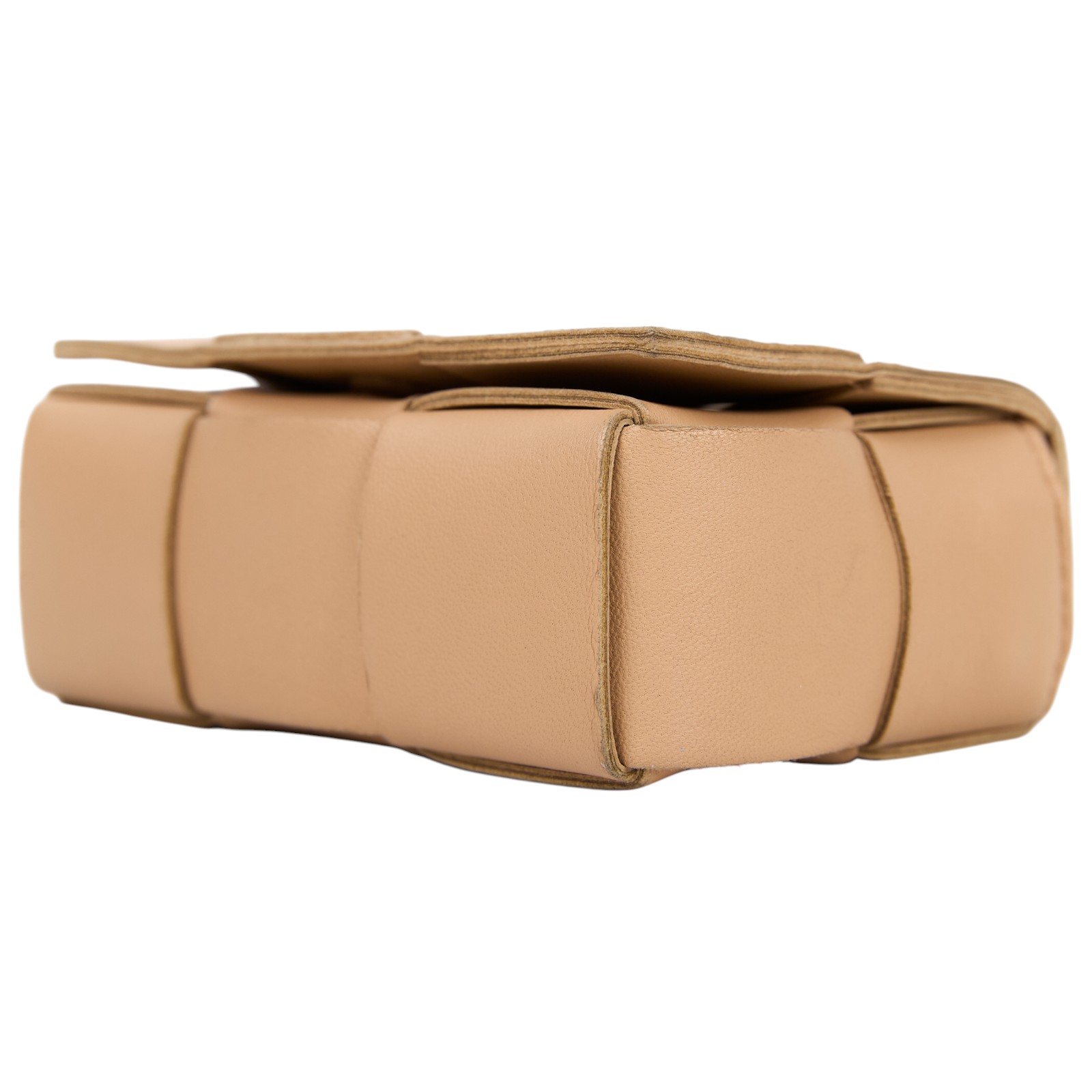 寶緹嘉 BOTTEGA VENETA Cassette 斜背包 666688VMAY 奶茶CANDY CASSETTE 無附屬品