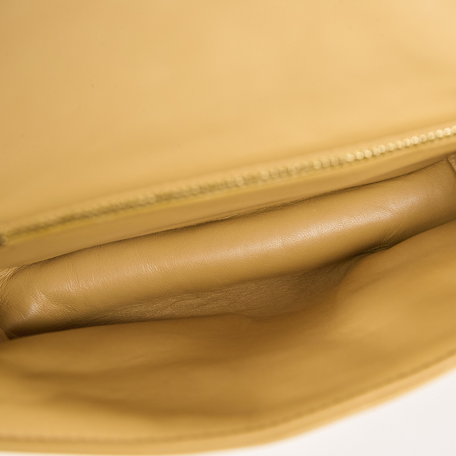 羅意威 LOEWE Mini Goya Puffer bag A896W56X01 薑黃GOYA PUFFER MINI 防塵袋/背帶